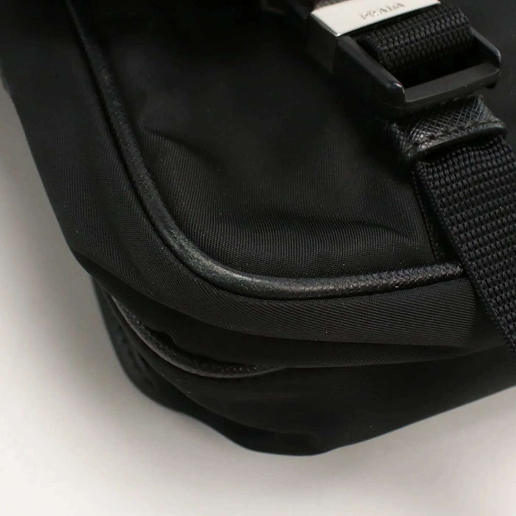 Nylon Shoulder Bag (Pre-Owned) - Prada - Modalova