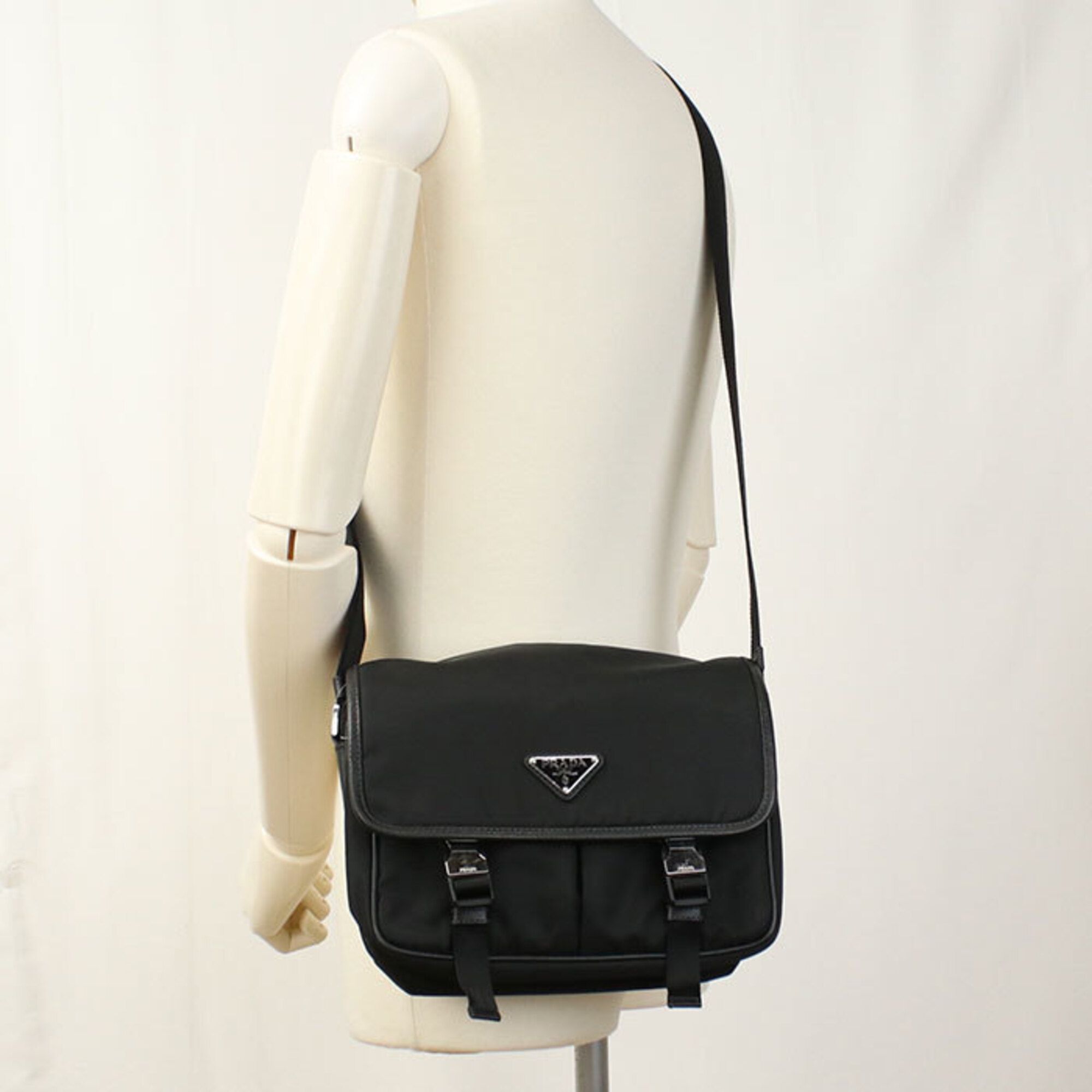 Nylon Shoulder Bag (Pre-Owned) - Prada - Modalova