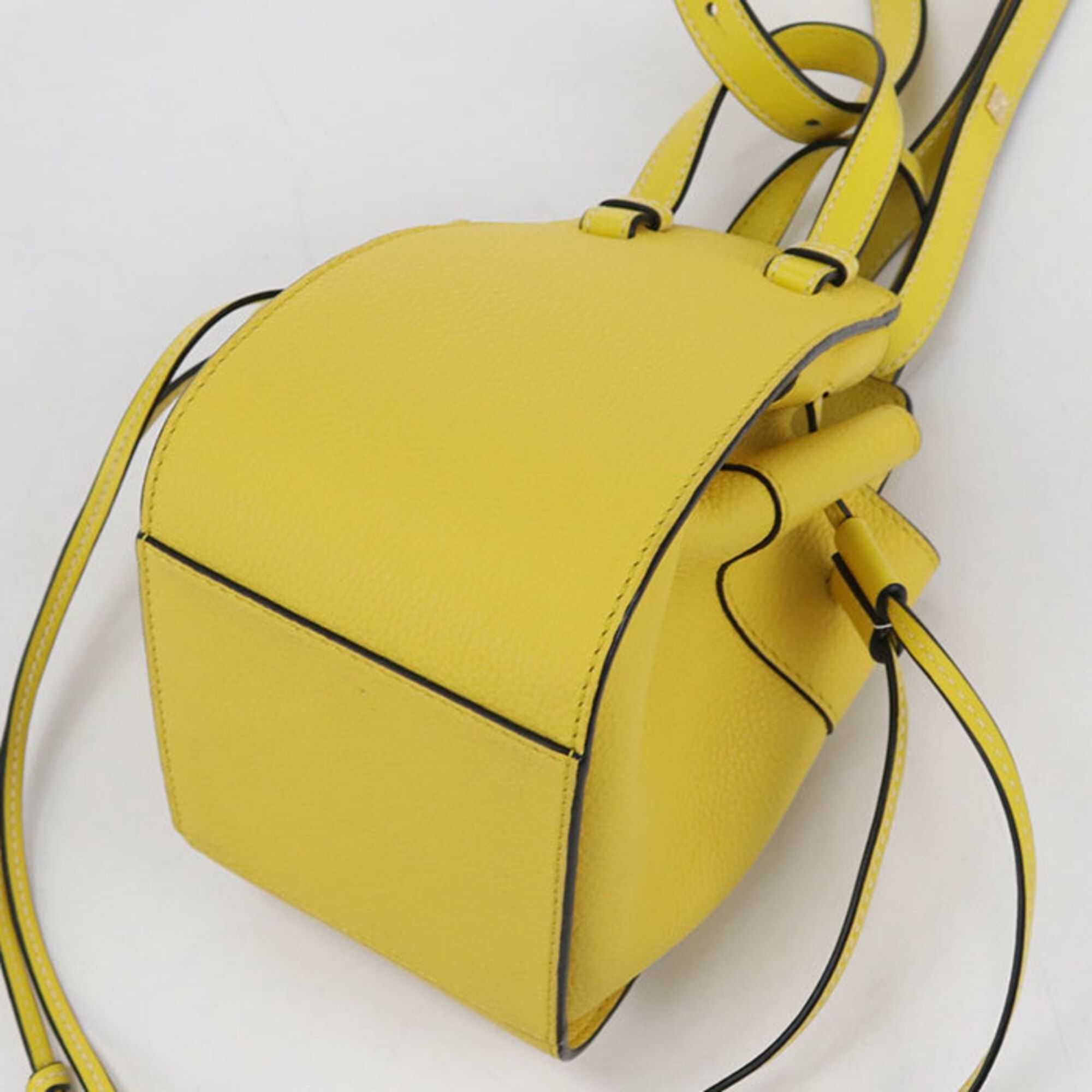 Leather Handbag (Pre-Owned) - Loewe - Modalova