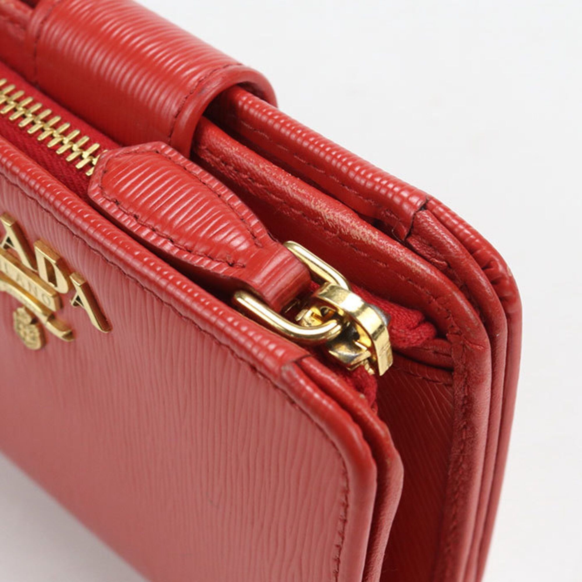 Leather Wallet (Bi-Fold) (Pre-Owned) - Prada - Modalova