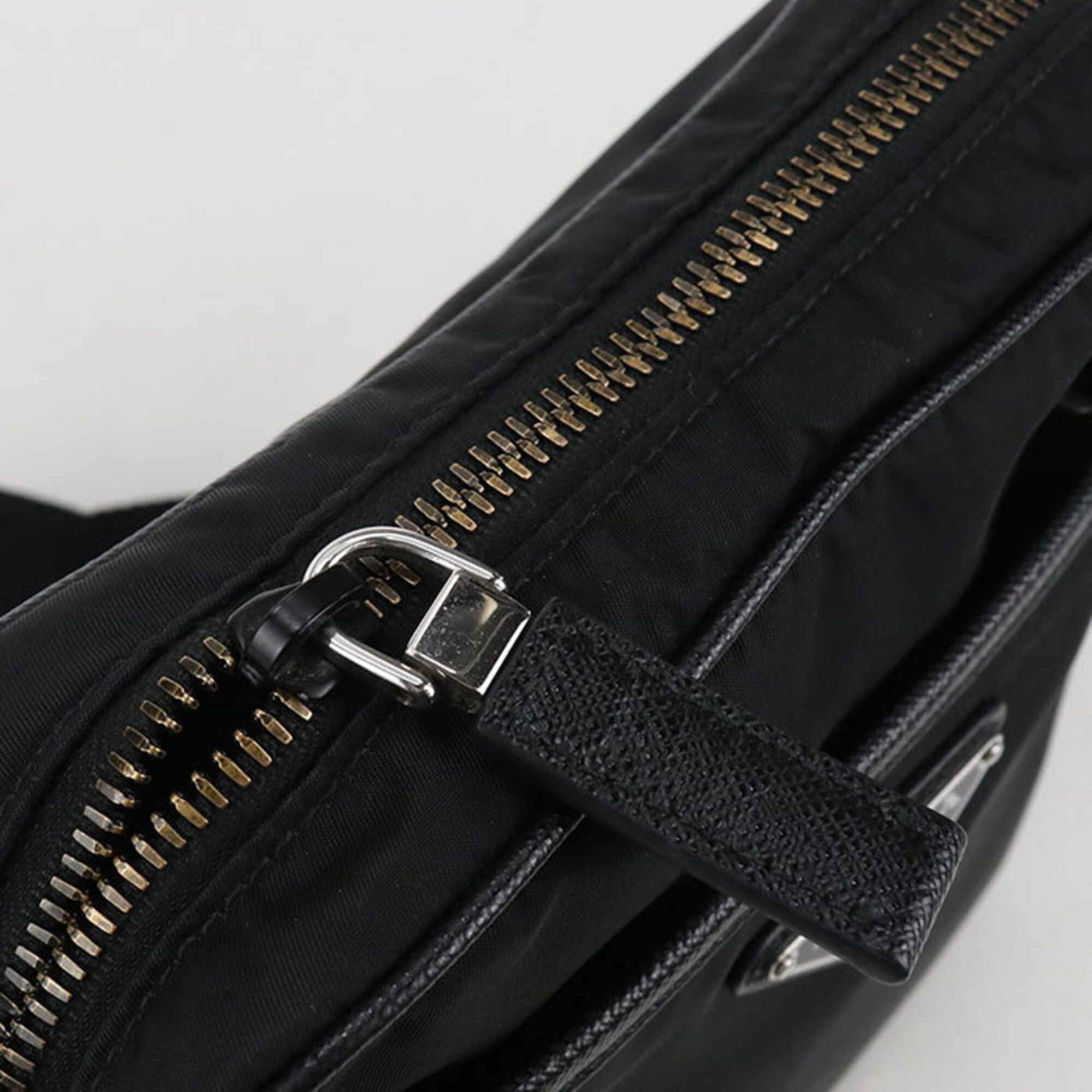 Nylon Shoulder Bag (Pre-Owned) - Prada - Modalova