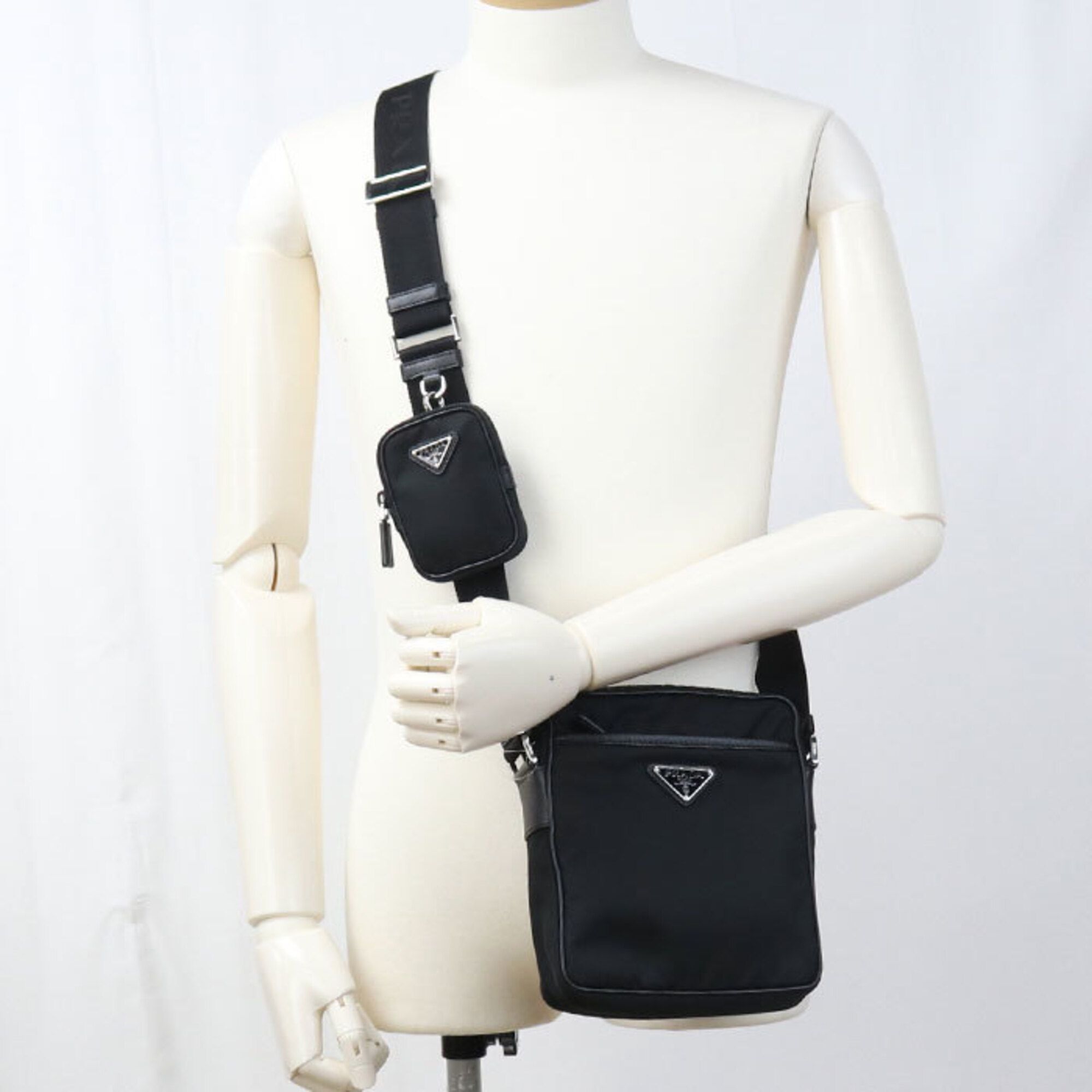 Nylon Shoulder Bag (Pre-Owned) - Prada - Modalova