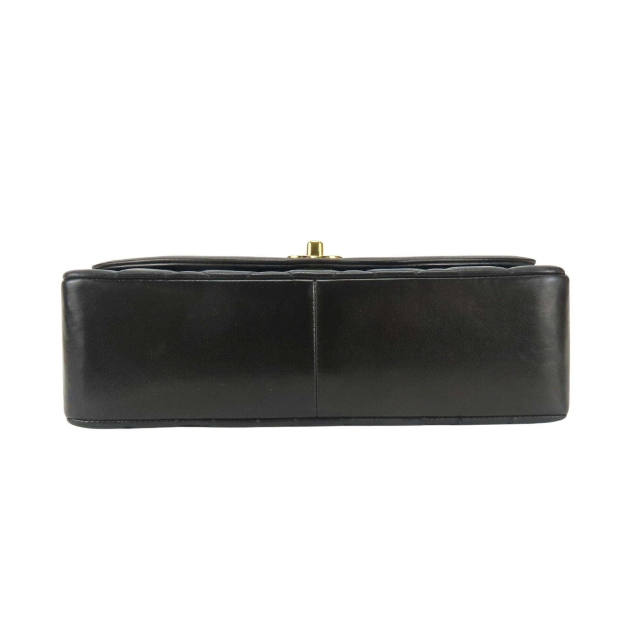 Leather Shoulder Bag (Pre-Owned) - Chanel - Modalova