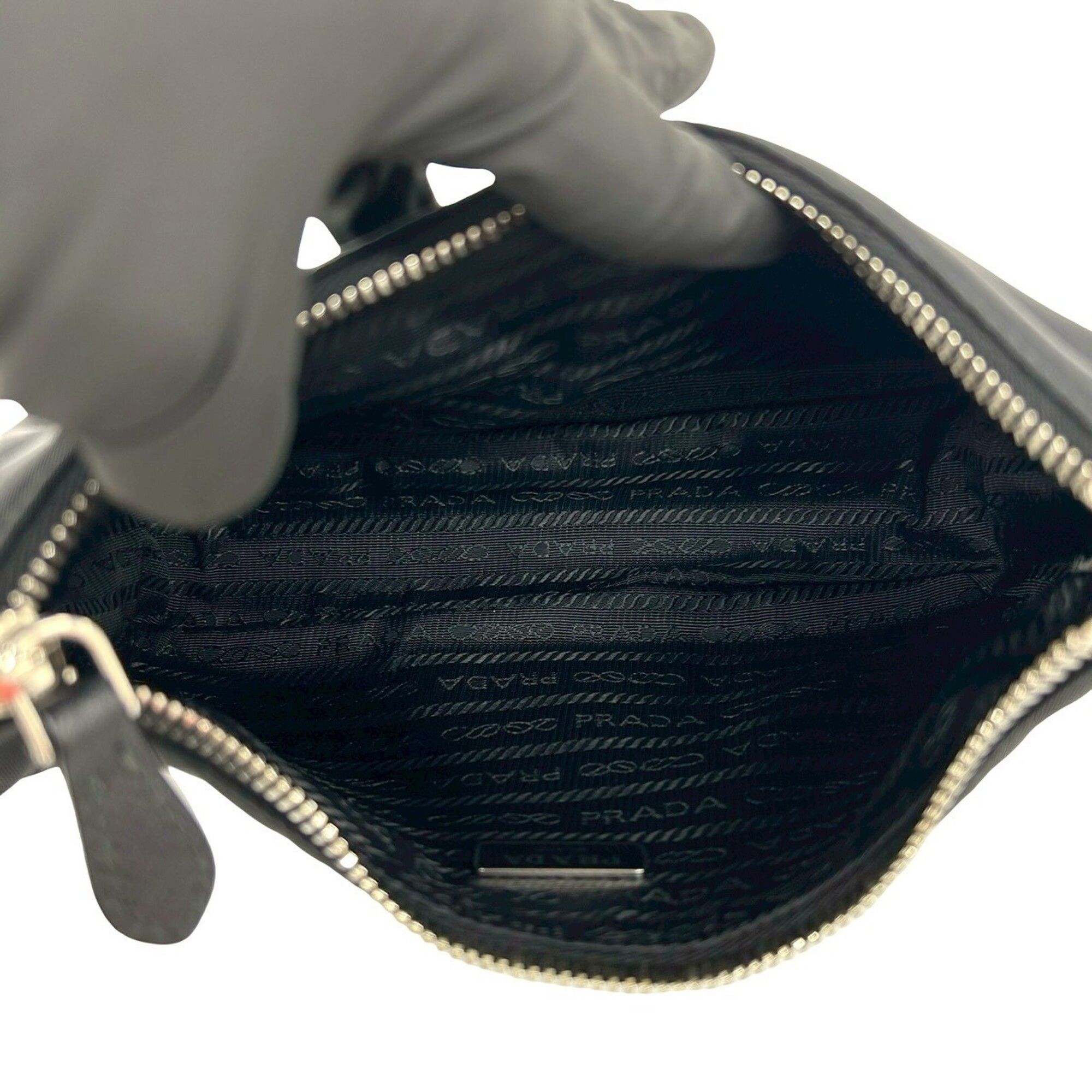 Nylon Leather Shoulder Bag (Pre-Owned) - Prada - Modalova