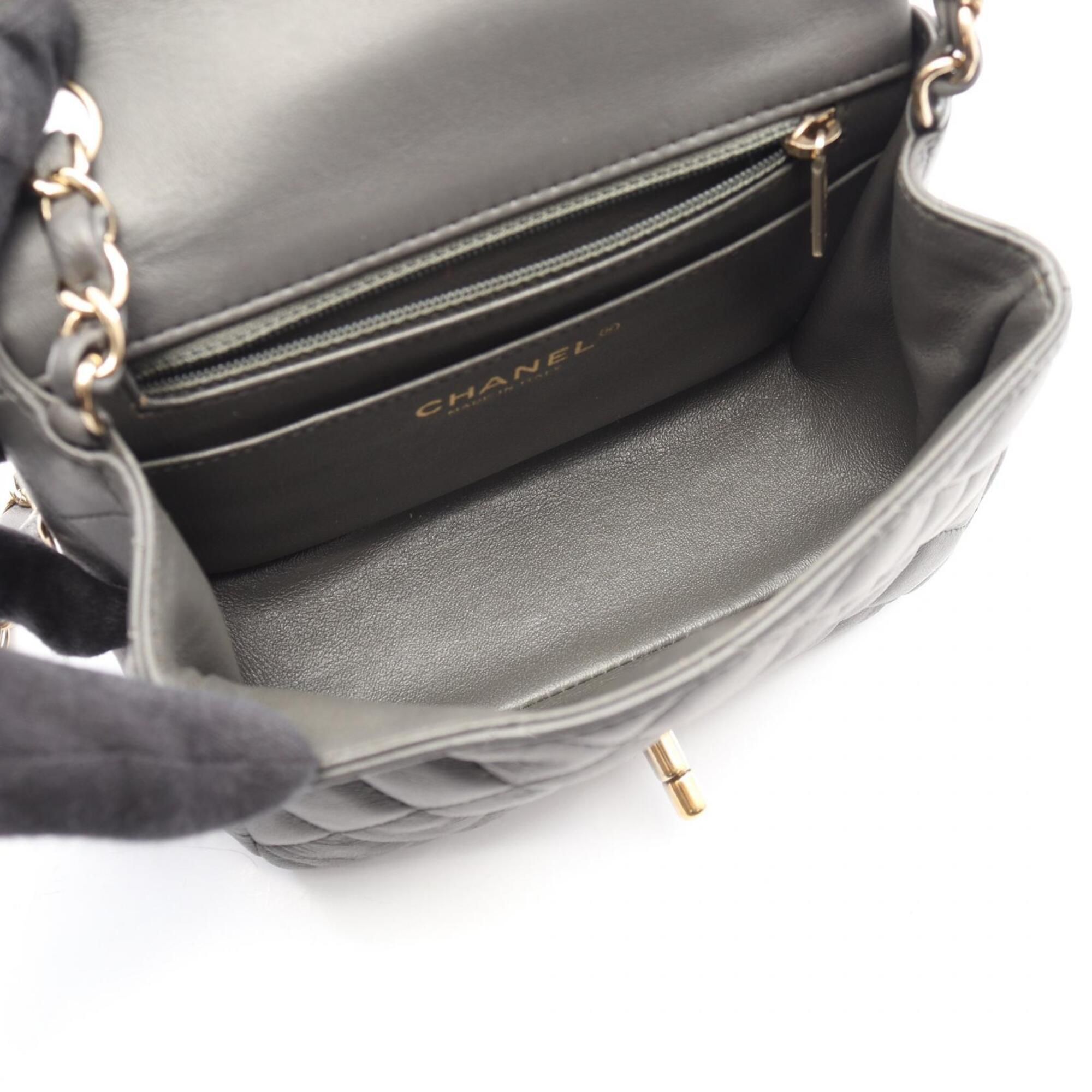 Leather Handbag Shoulder Bag (Pre-Owned) - Chanel - Modalova