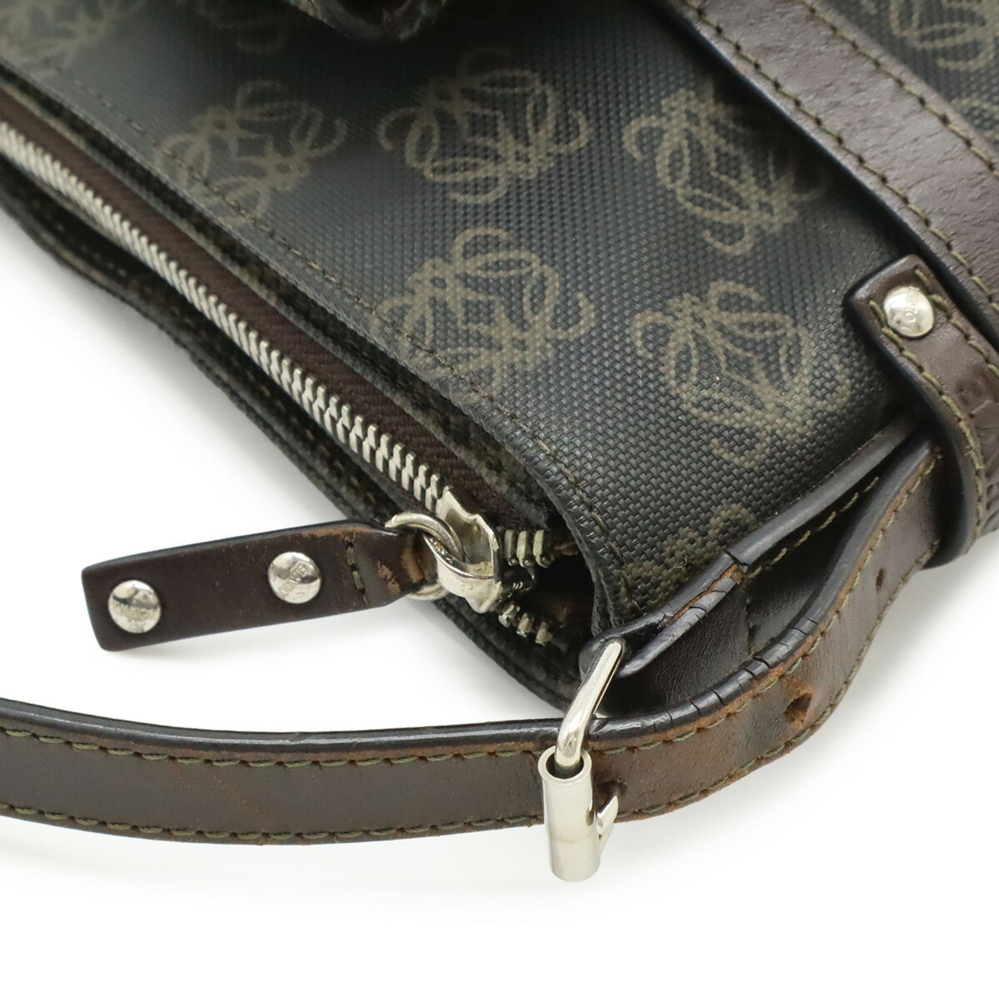 Leather Shoulder Bag (Pre-Owned) - Loewe - Modalova