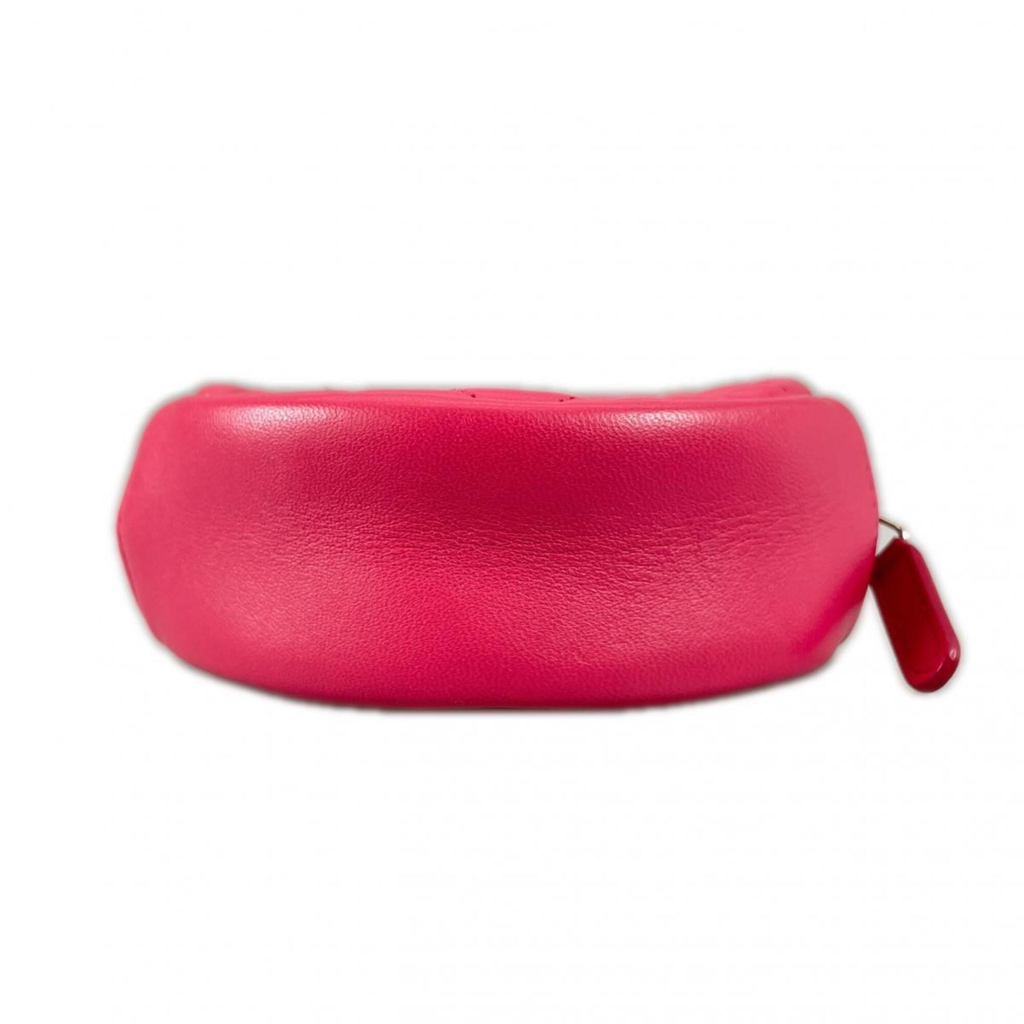 Matelasse Shoulder Bag (Pre-Owned) - Chanel - Modalova
