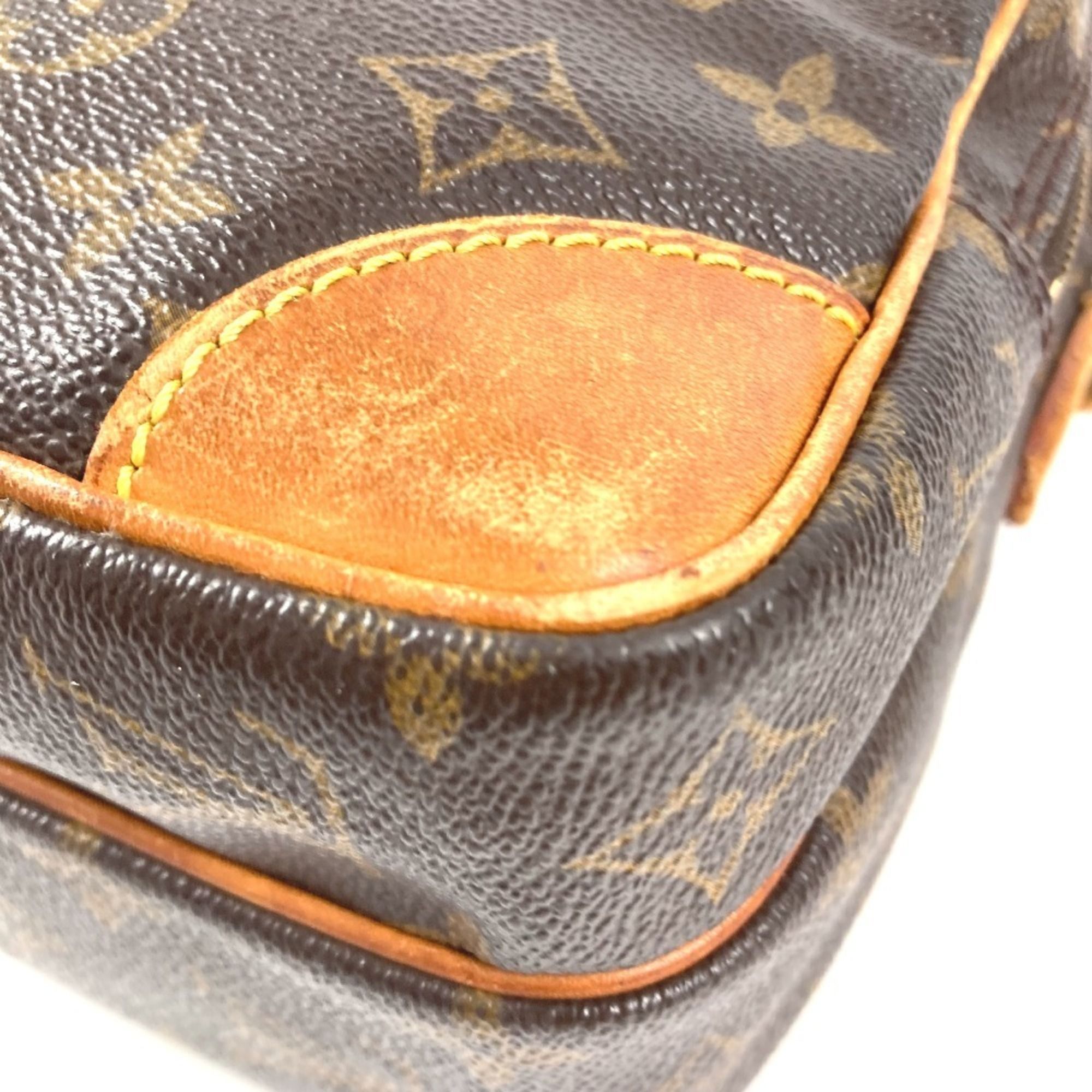 Monogram Monogram Pochette Shoulder Bag (Pre-Owned) - Louis Vuitton - Modalova