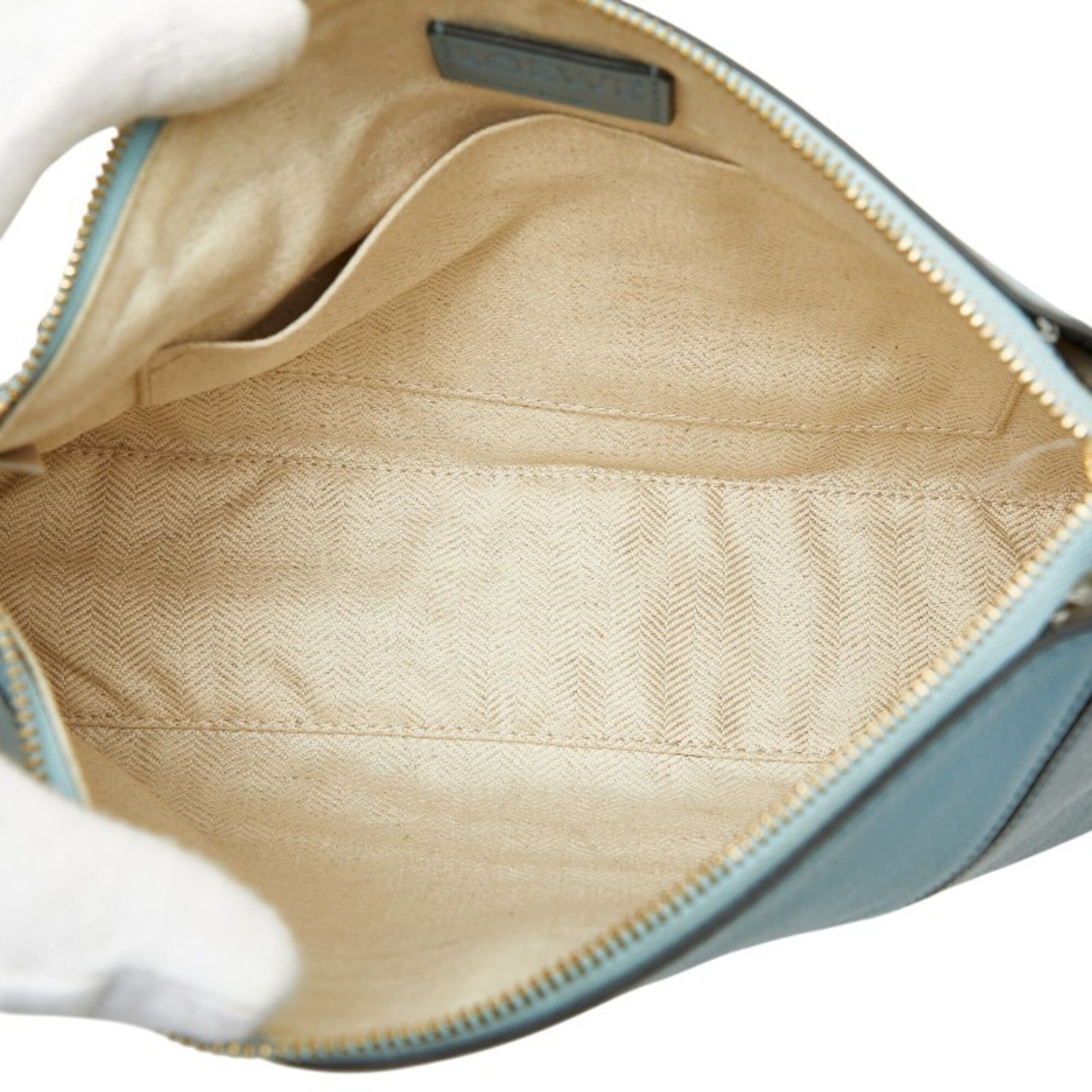 Leather Shoulder Bag (Pre-Owned) - Loewe - Modalova