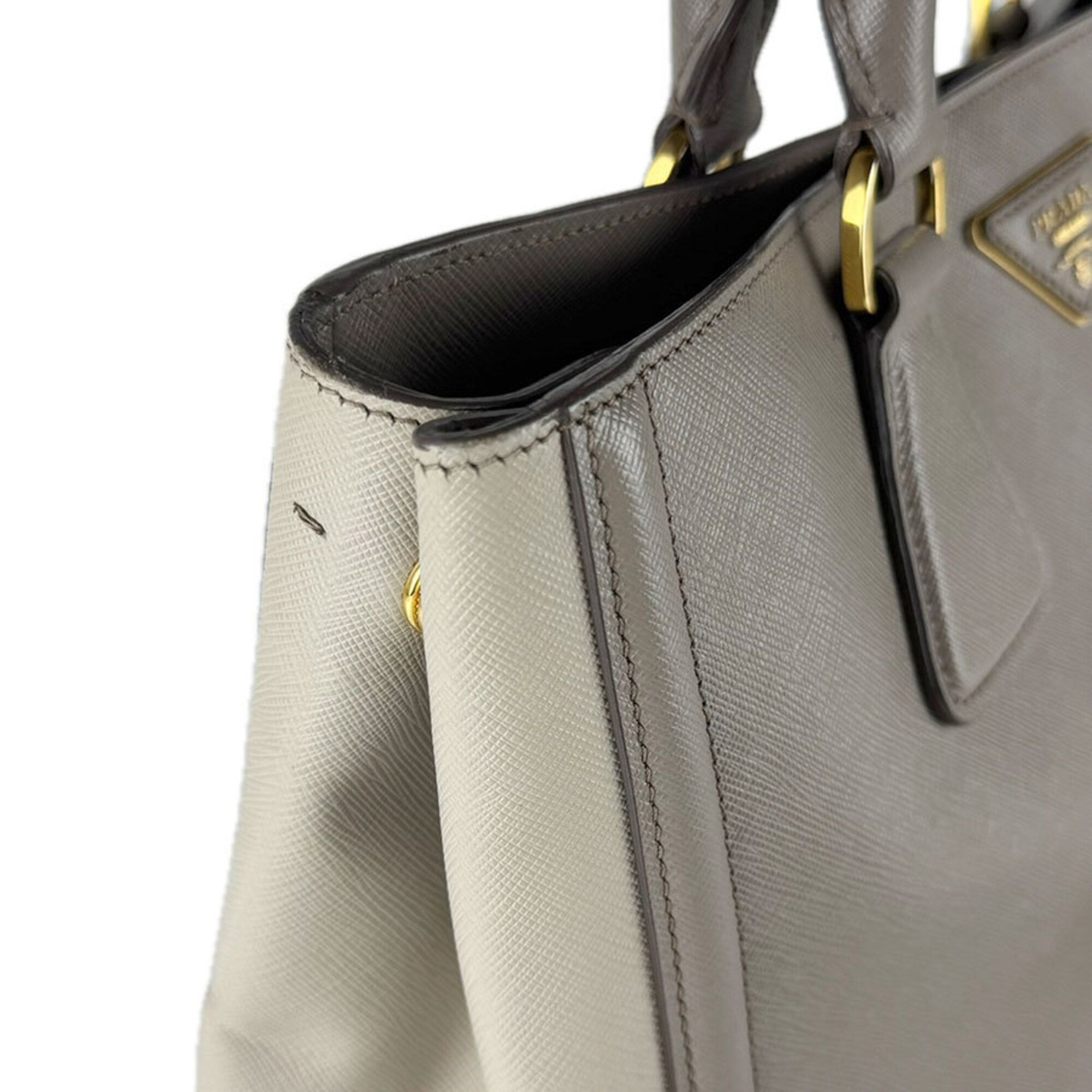 Leather Handbag Shoulder Bag (Pre-Owned) - Prada - Modalova