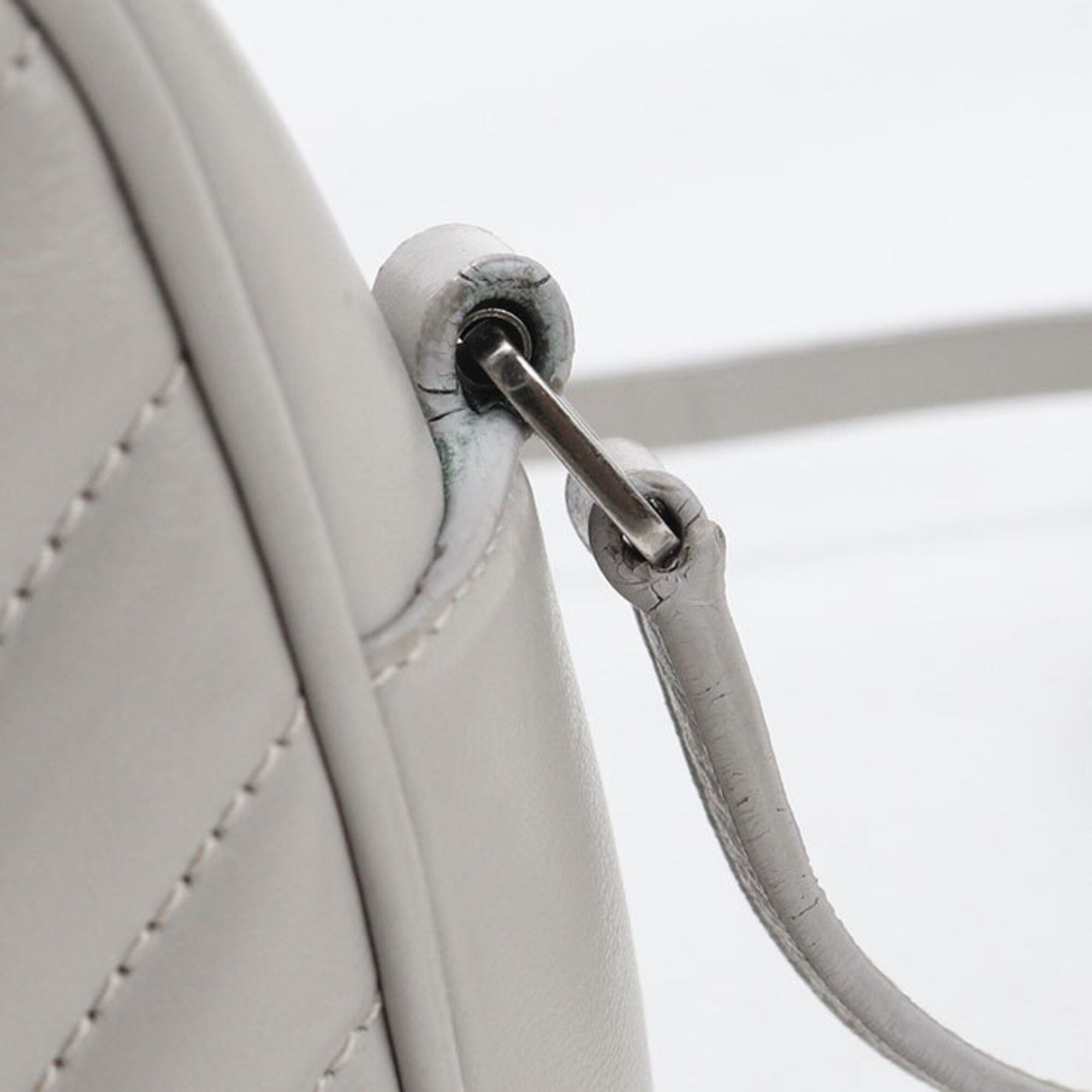Leather Shoulder Bag (Pre-Owned) - Saint Laurent - Modalova