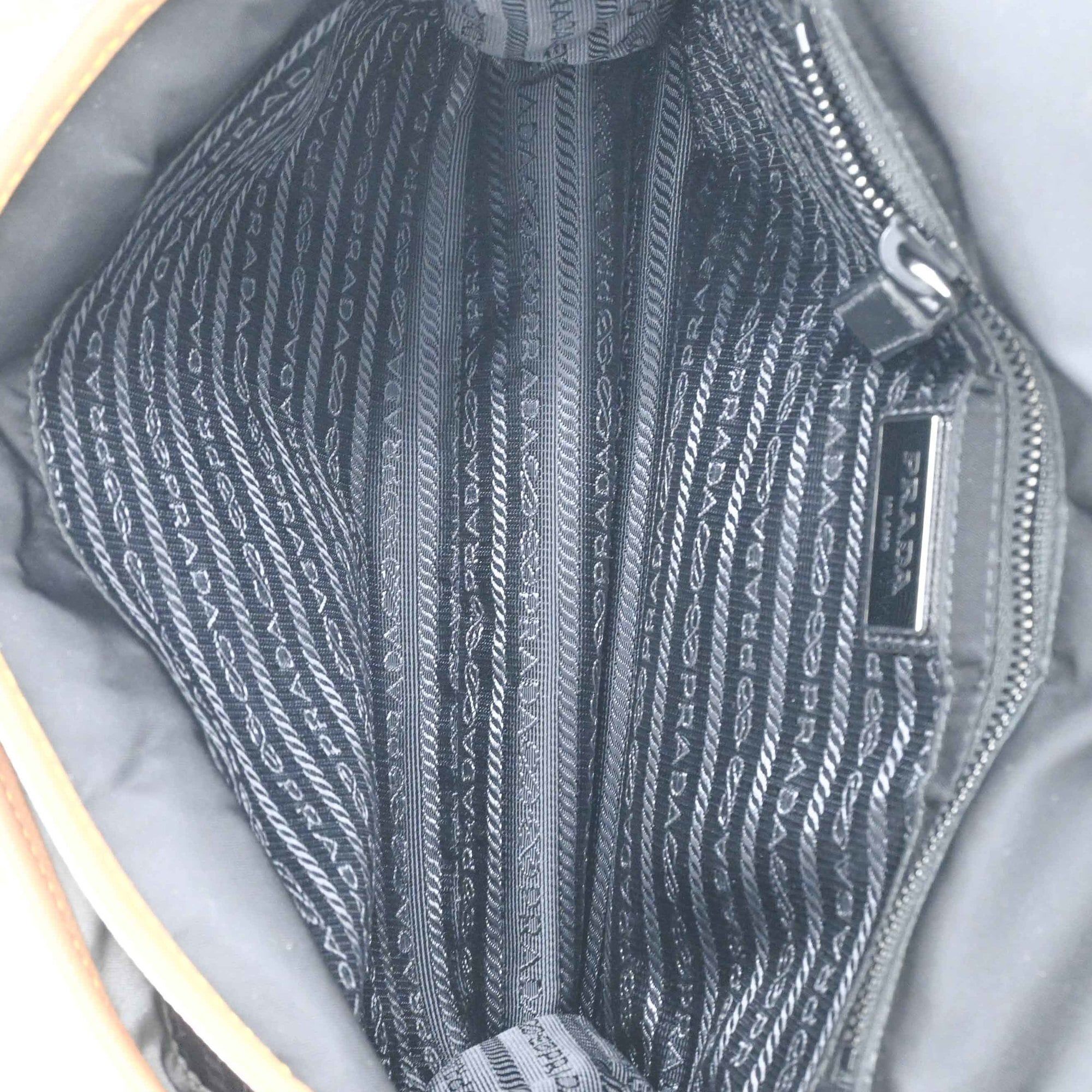 Nylon Leather Shoulder Bag (Pre-Owned) - Prada - Modalova