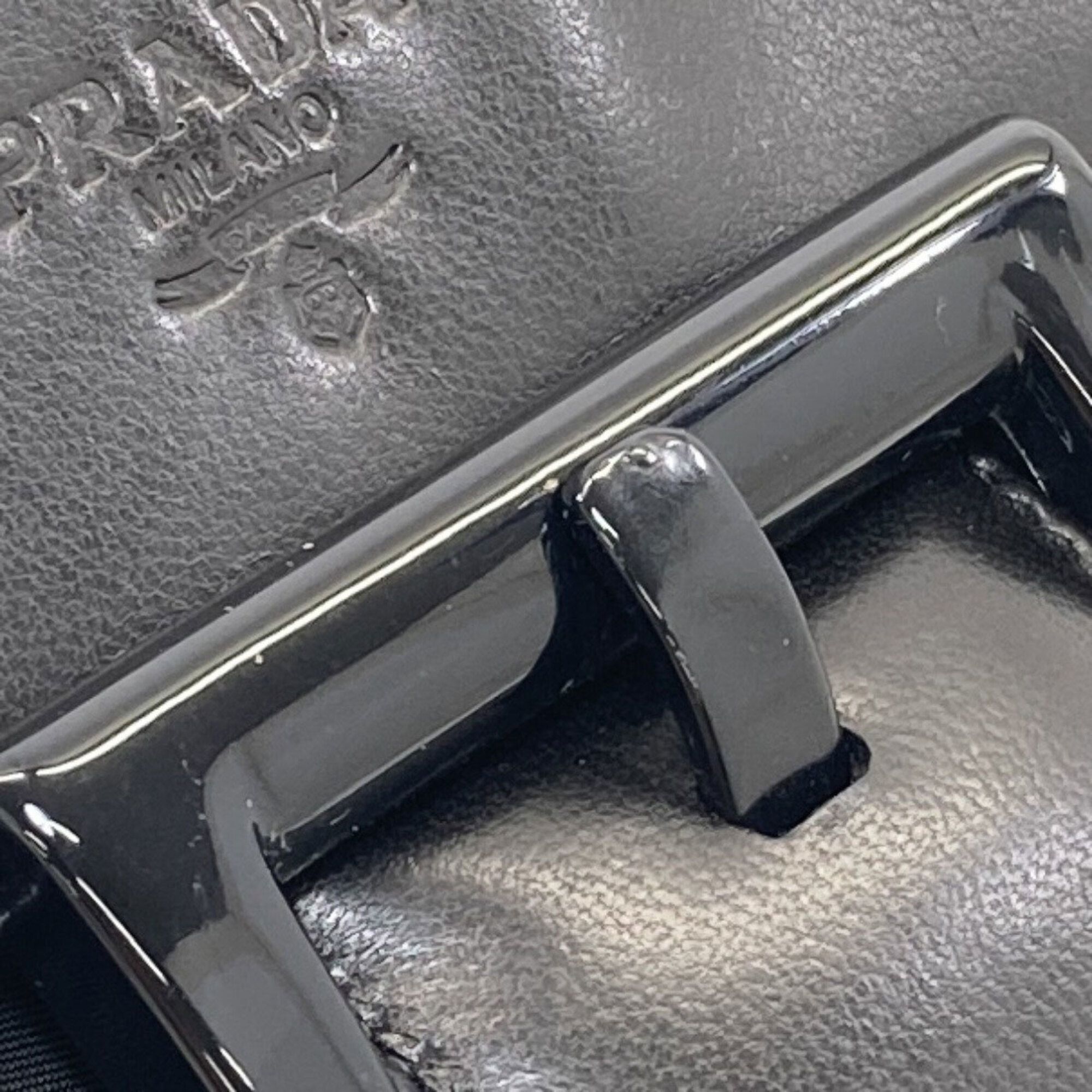 Nylon Leather Handbag (Pre-Owned) - Prada - Modalova