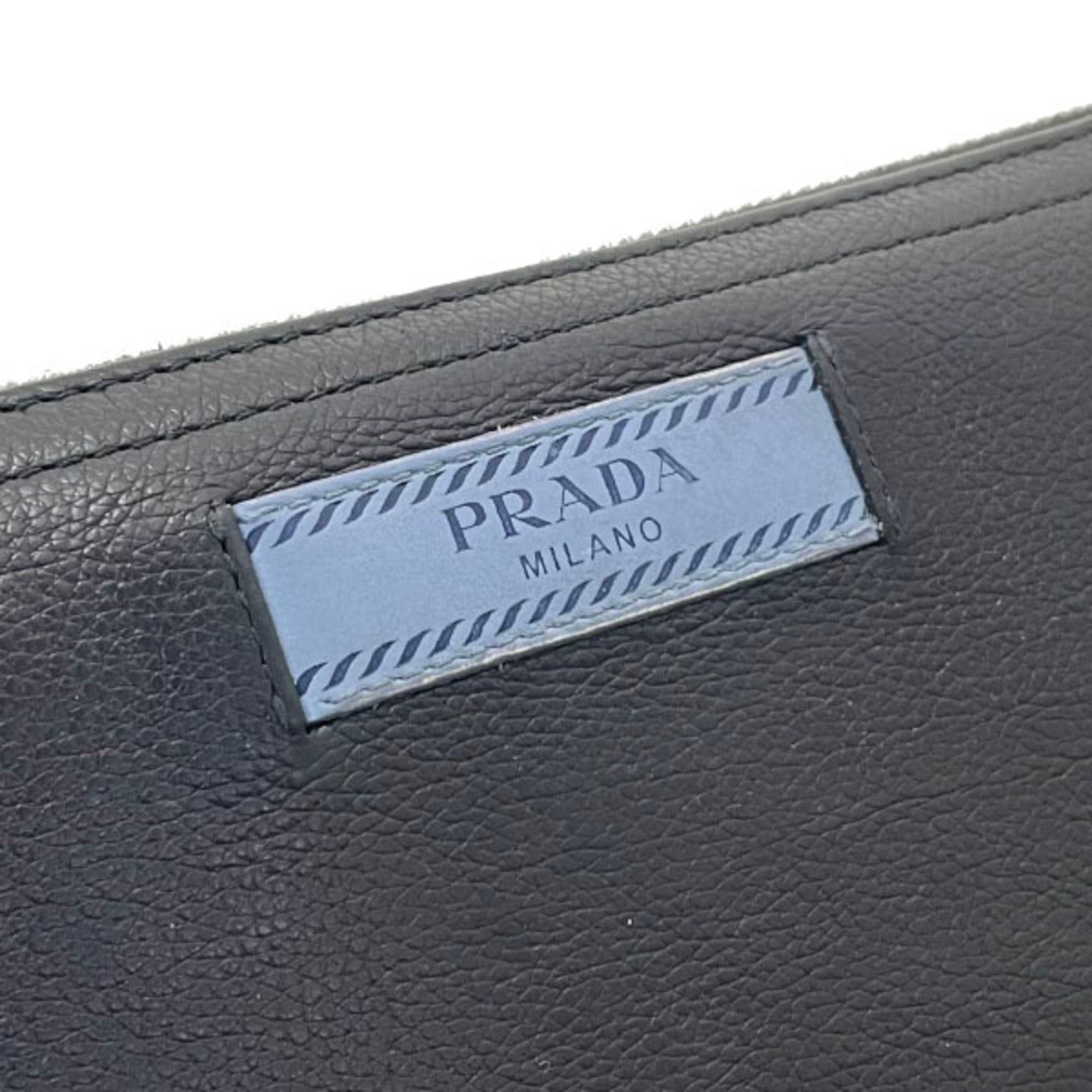 Leather Long Wallet (Bi-Fold) (Pre-Owned) - Prada - Modalova