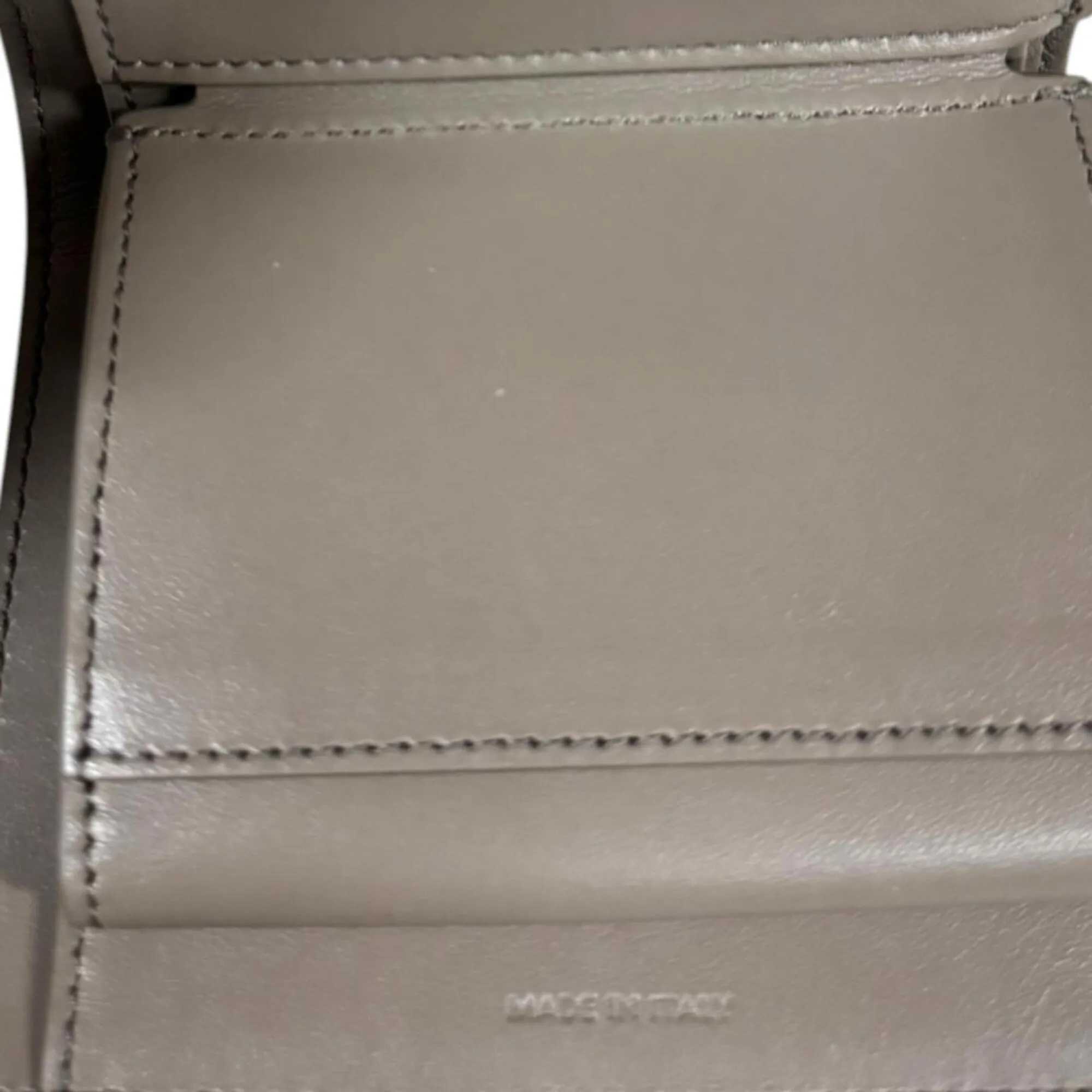 Leather Wallet (Tri-Fold) (Pre-Owned) - Celine - Modalova