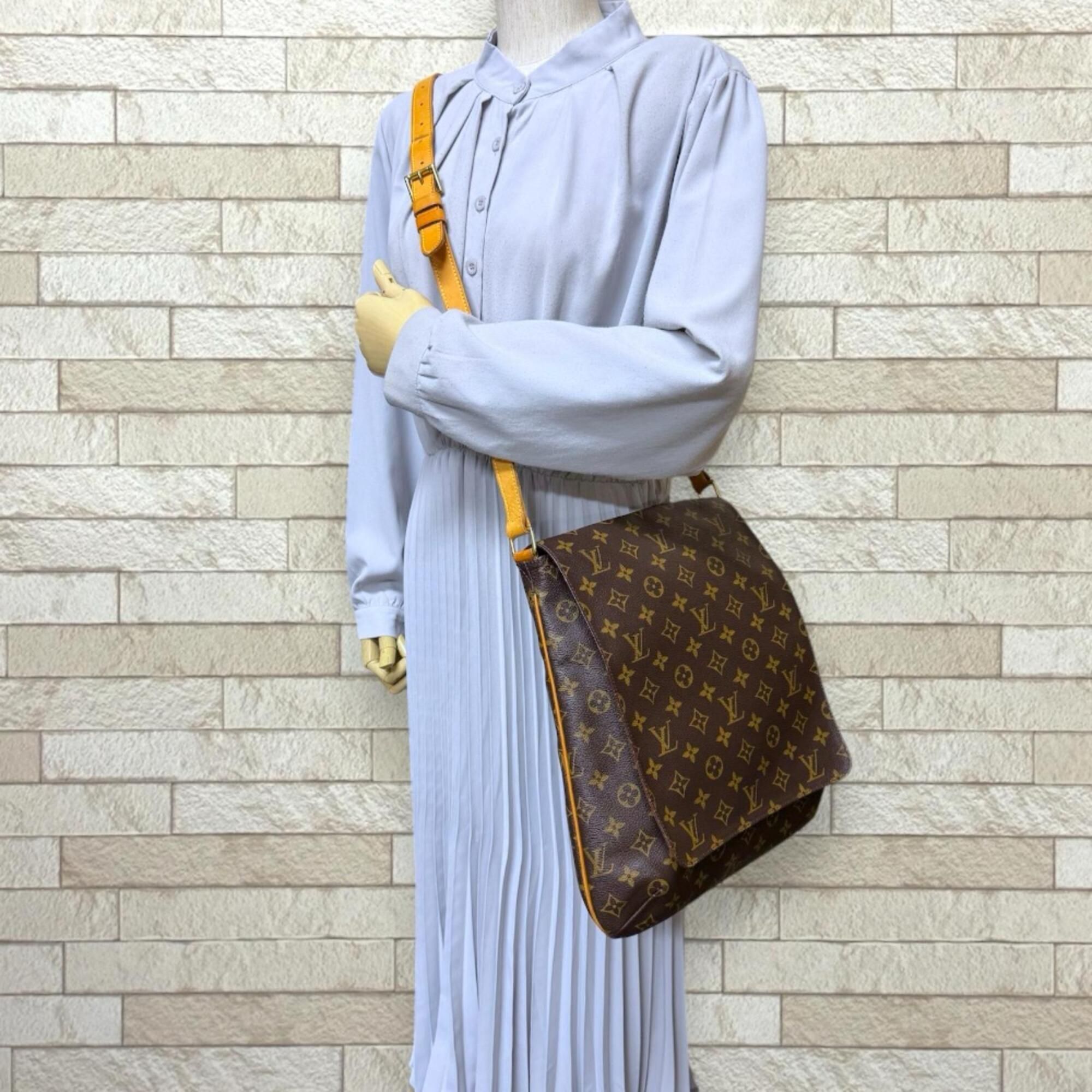 Monogram Canvas Shoulder Bag (Pre-Owned) - Louis Vuitton - Modalova