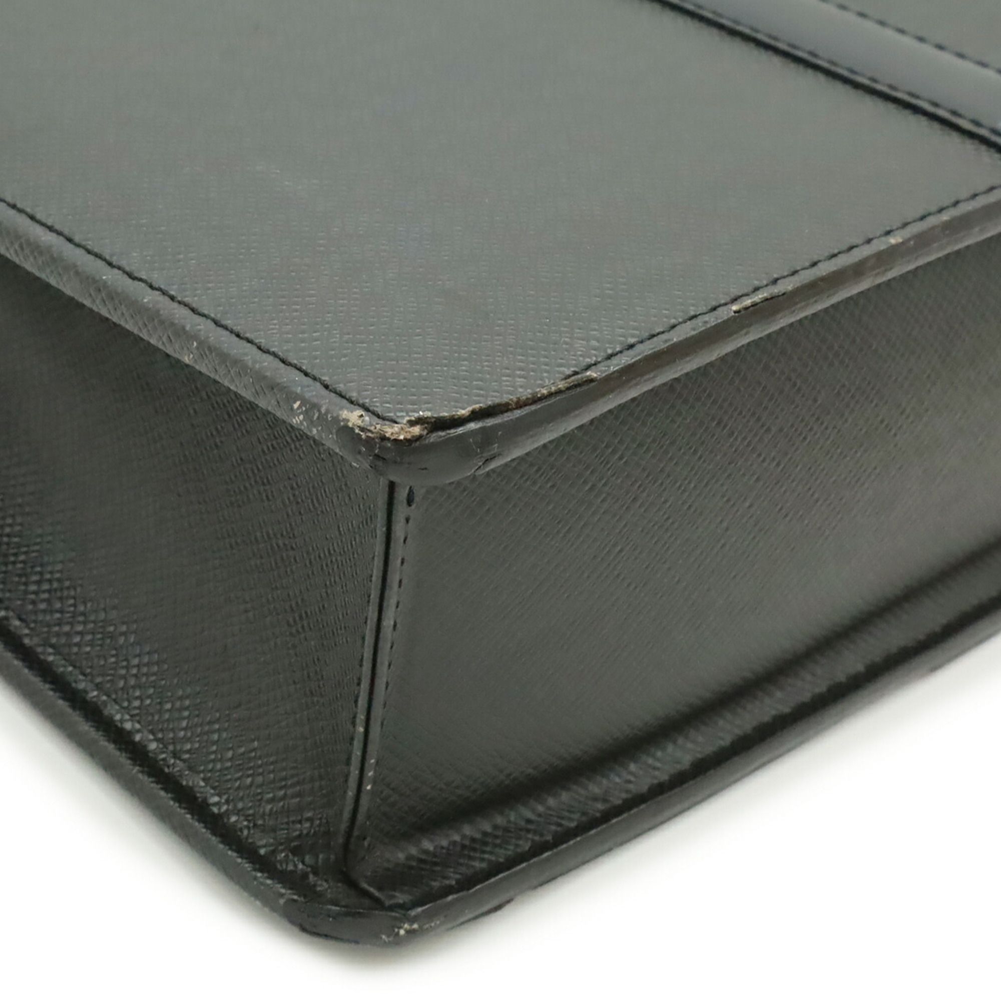 Taiga Leather Leather Briefcase (Pre-Owned) - Louis Vuitton - Modalova