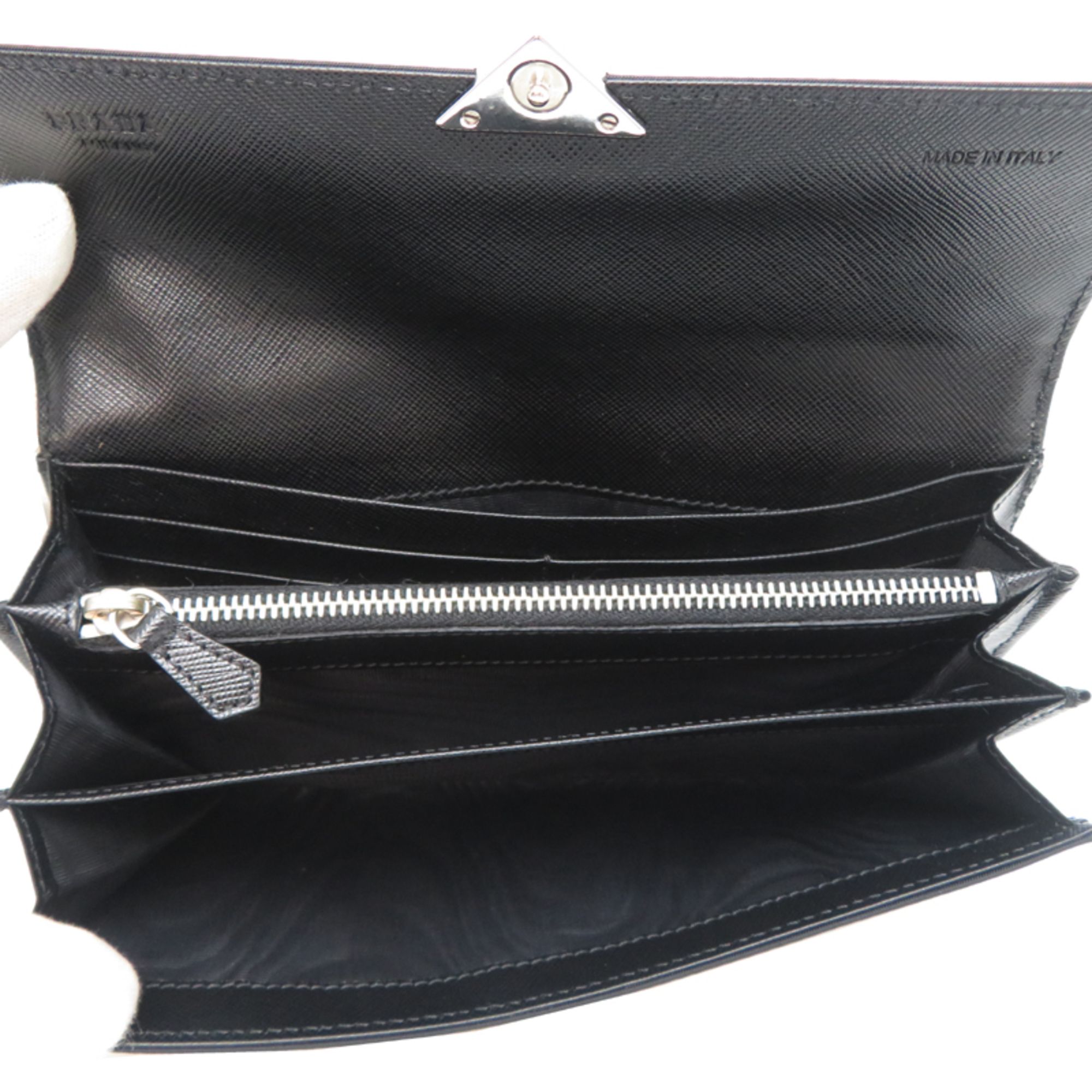 Nylon Long Wallet (Bi-Fold) (Pre-Owned) - Prada - Modalova