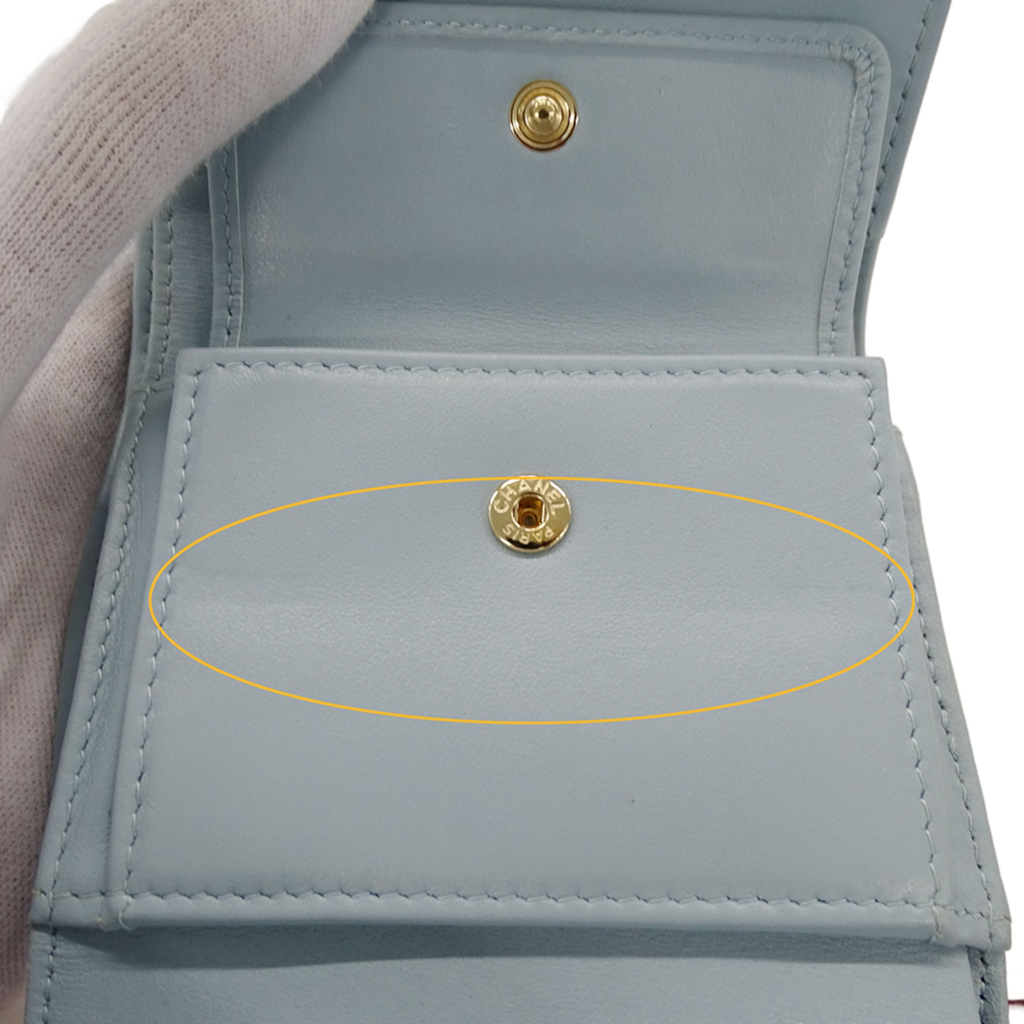 Grained Calfskin Wallet (Tri-Fold) (Pre-Owned) - Chanel - Modalova