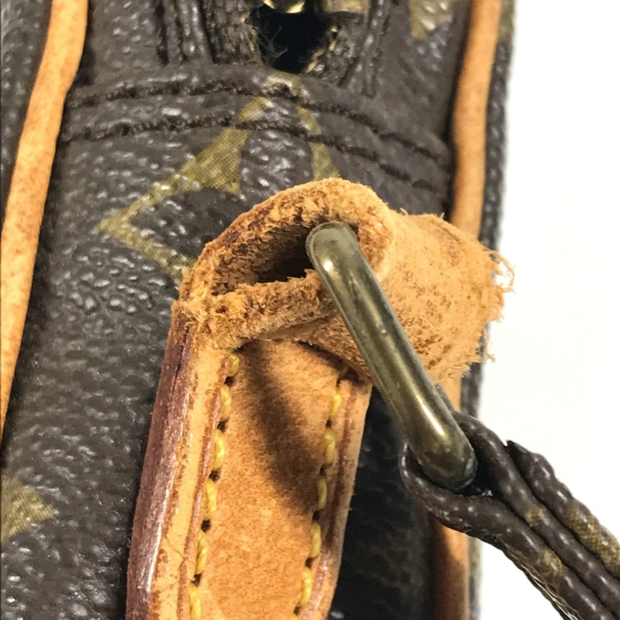 Canvas Pochette Shoulder Bag (Pre-Owned) - Louis Vuitton - Modalova
