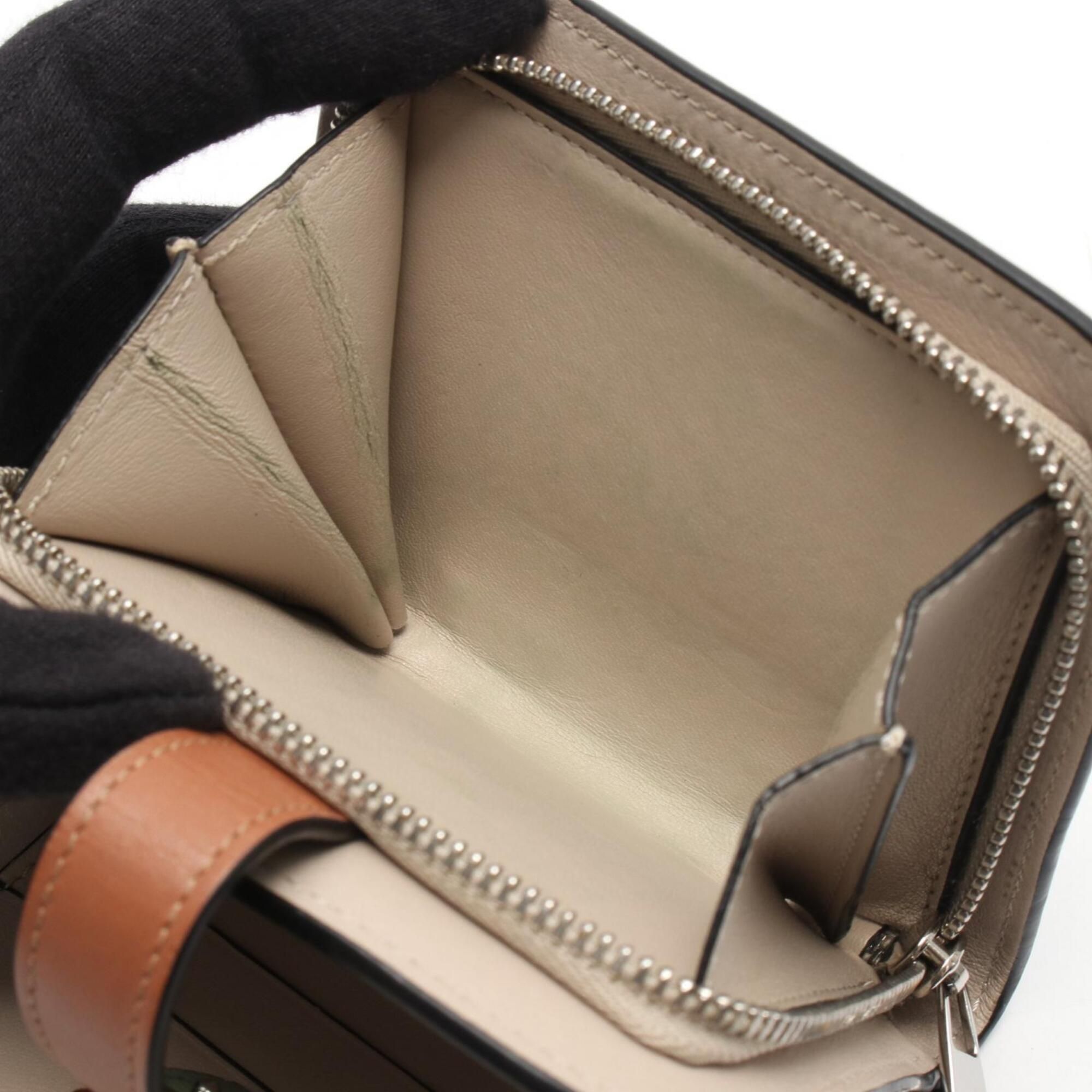 Leather Wallet (Bi-Fold) (Pre-Owned) - Loewe - Modalova