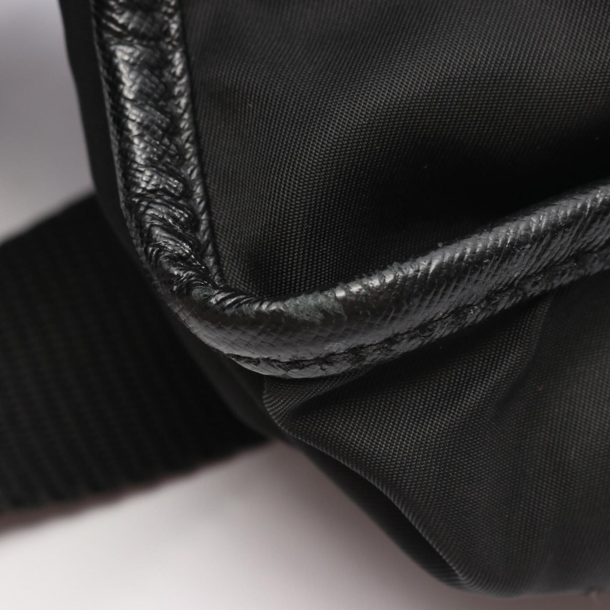 Nylon Handbag Shoulder Bag (Pre-Owned) - Prada - Modalova