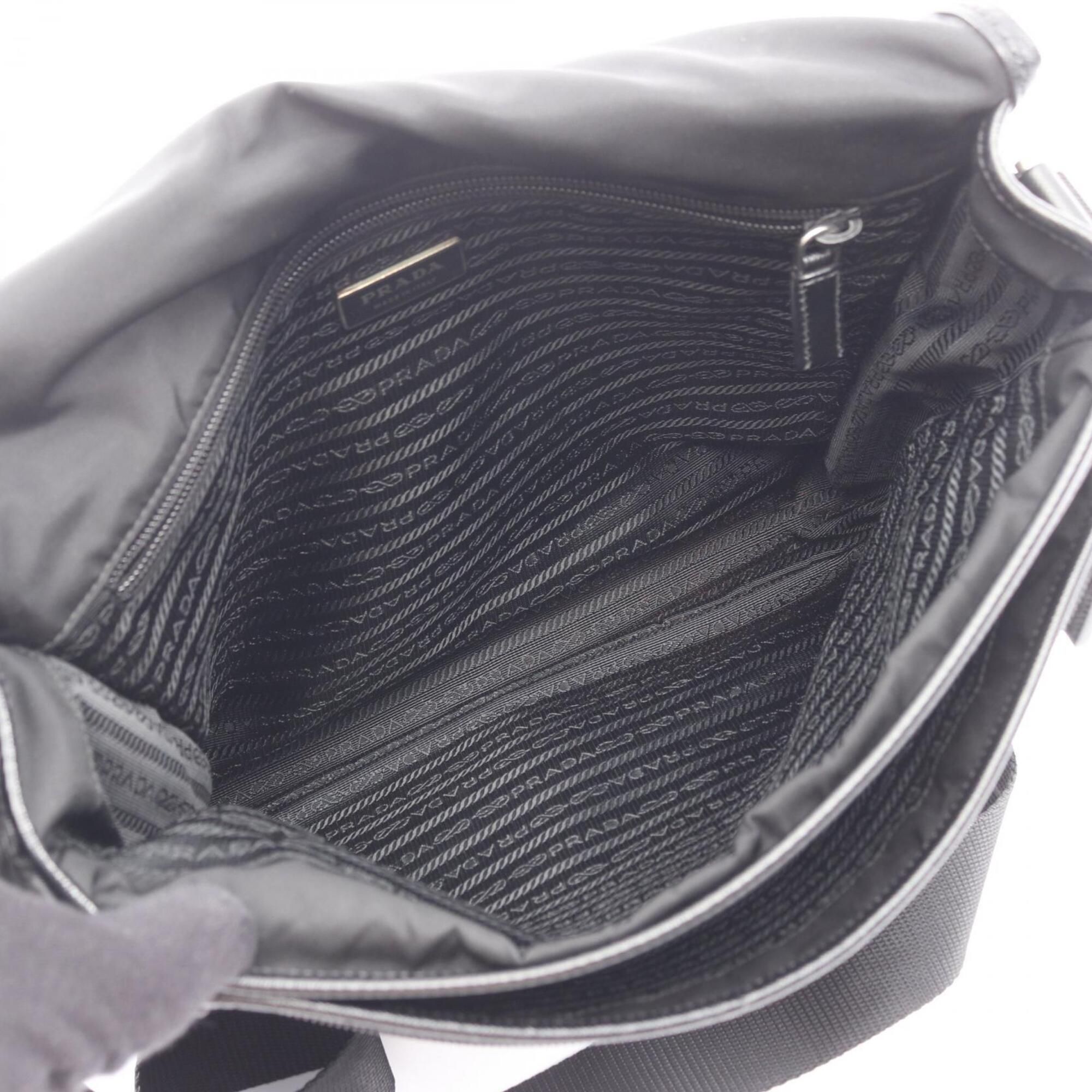 Nylon Handbag Shoulder Bag (Pre-Owned) - Prada - Modalova