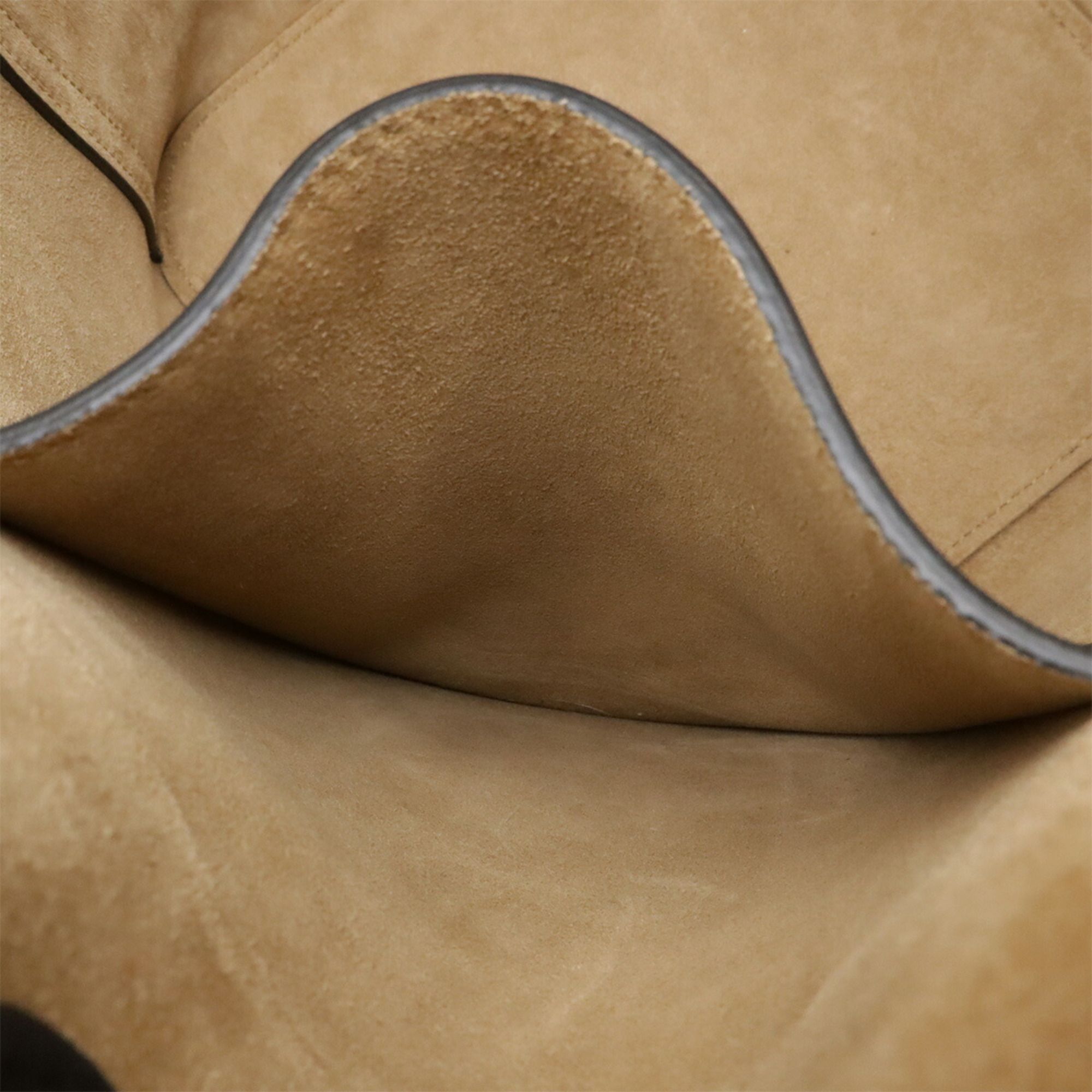 Leather Shoulder Bag (Pre-Owned) - Loewe - Modalova