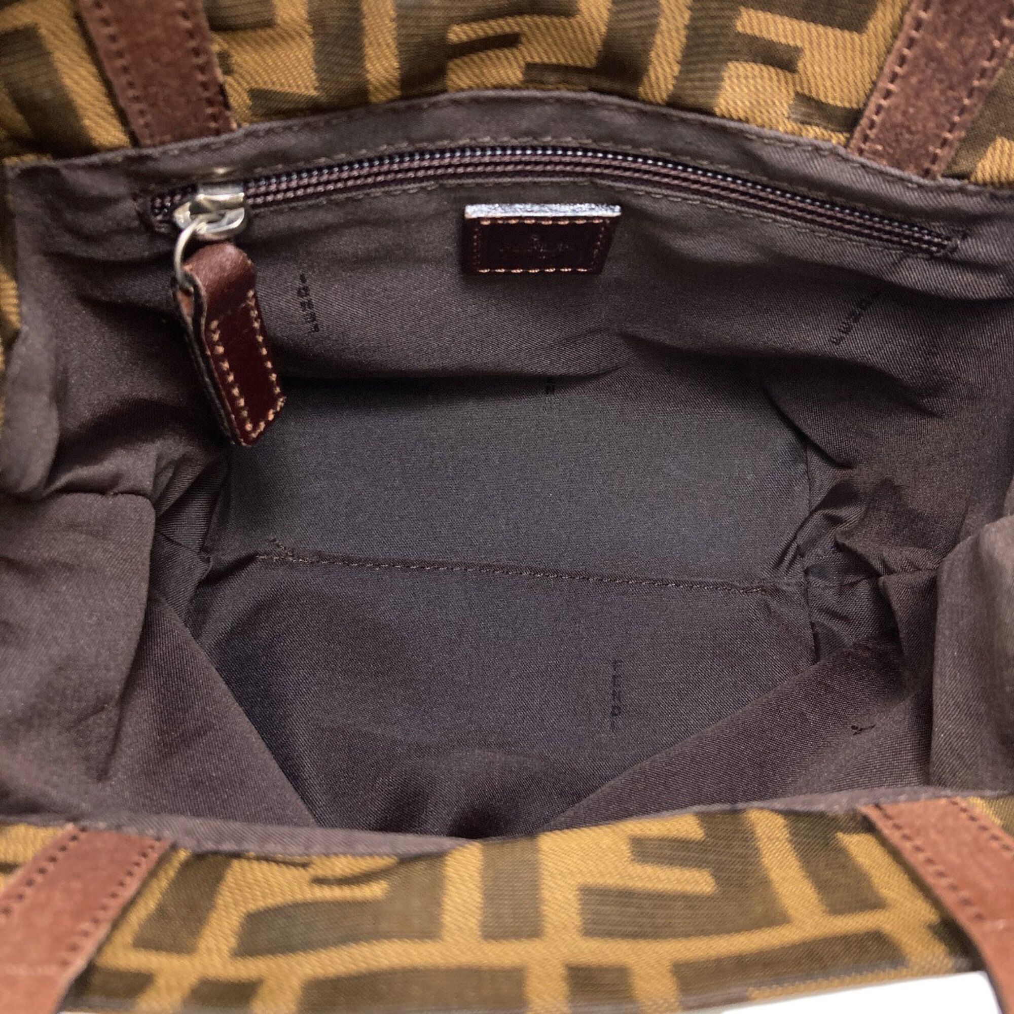 Canvas Handbag (Pre-Owned) - Fendi - Modalova