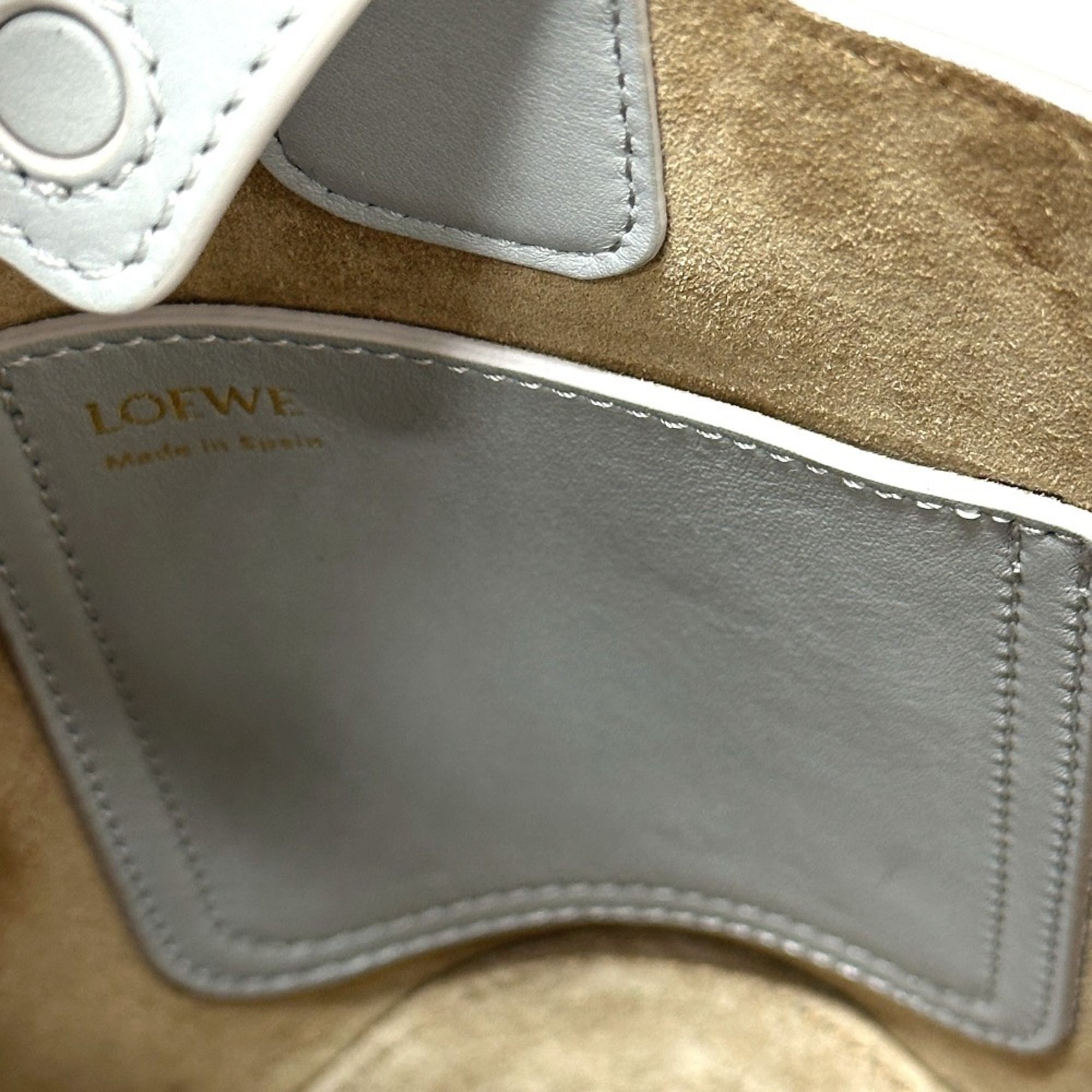 Leather Shoulder Bag (Pre-Owned) - Loewe - Modalova