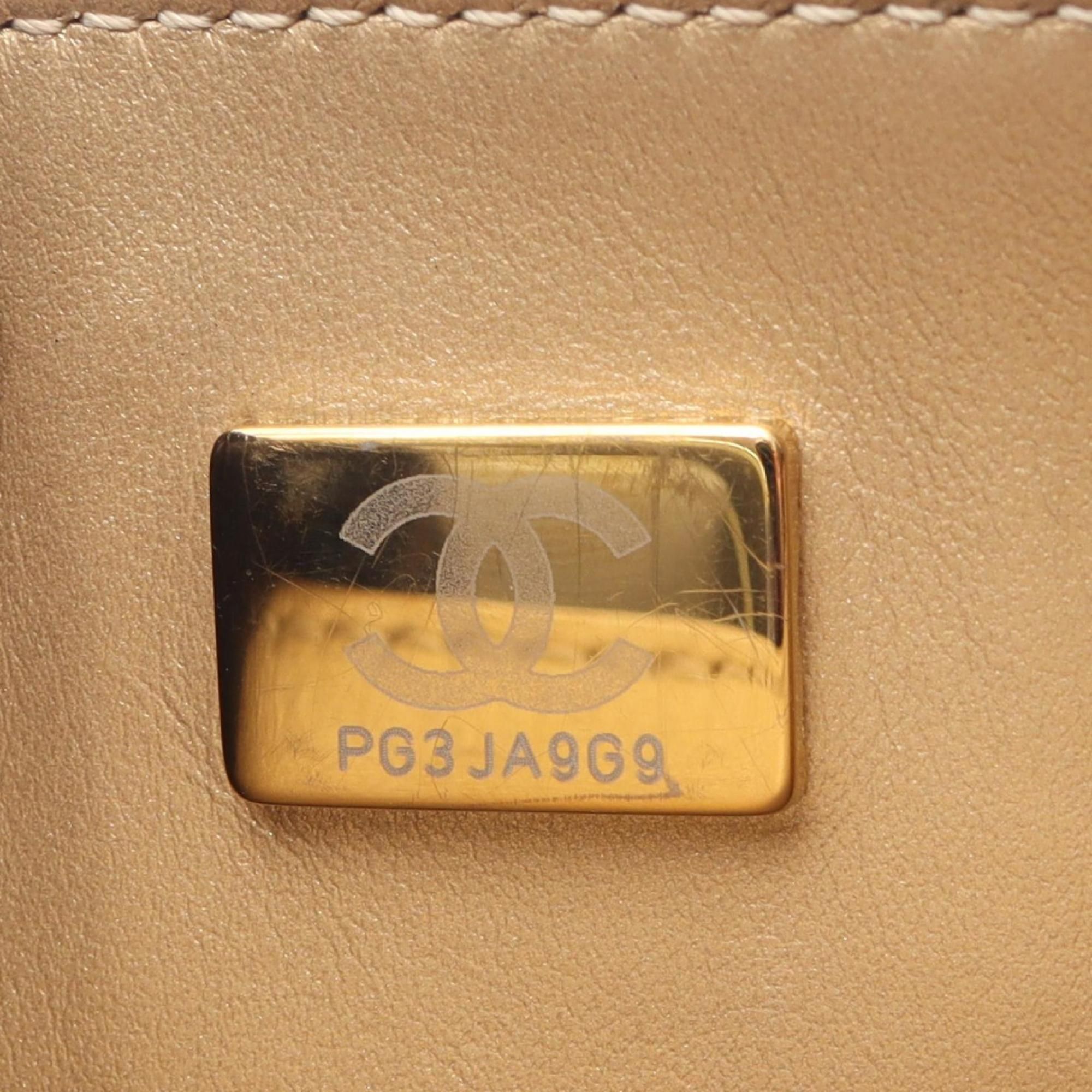 Leather Shoulder Bag (Pre-Owned) - Chanel - Modalova