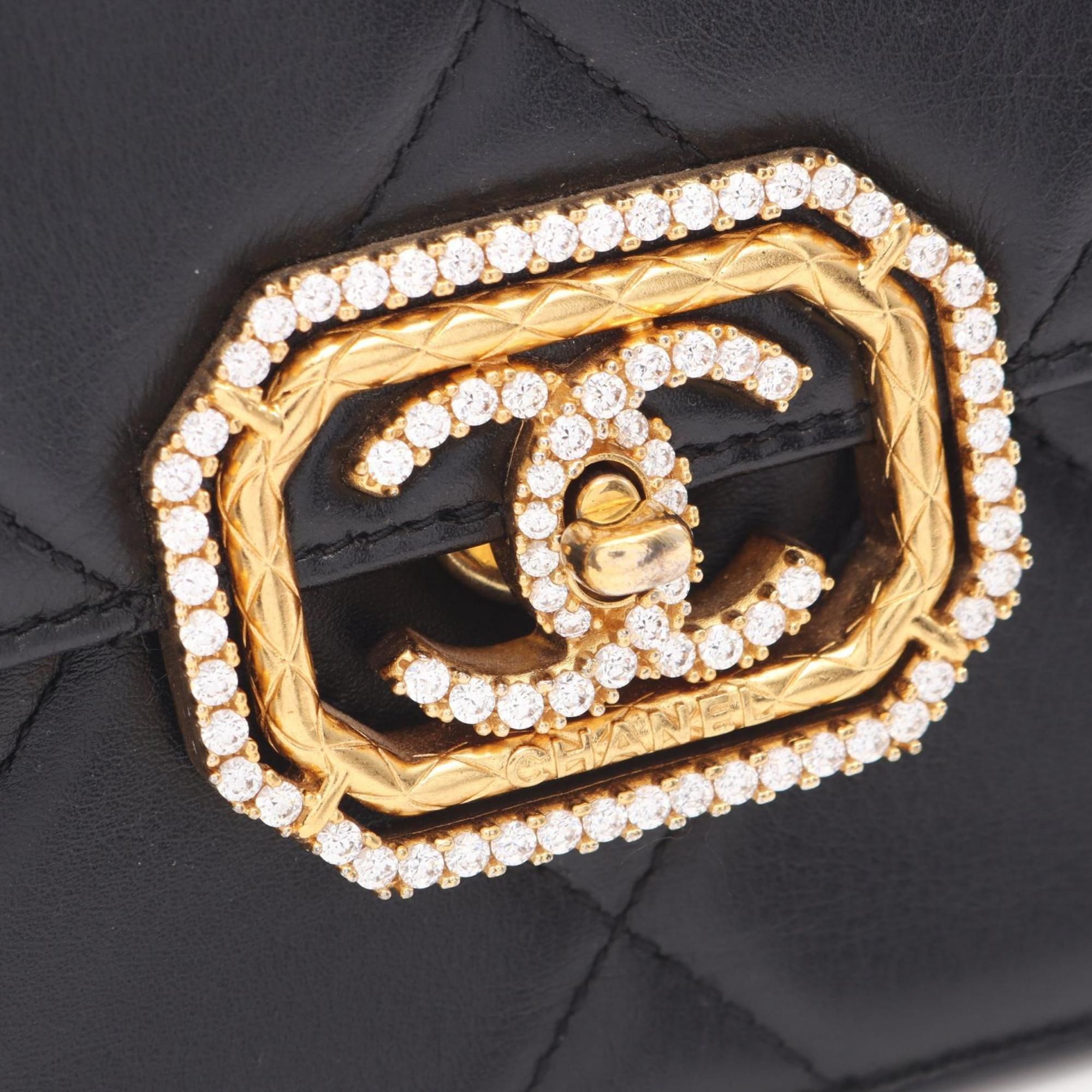 Leather Shoulder Bag (Pre-Owned) - Chanel - Modalova