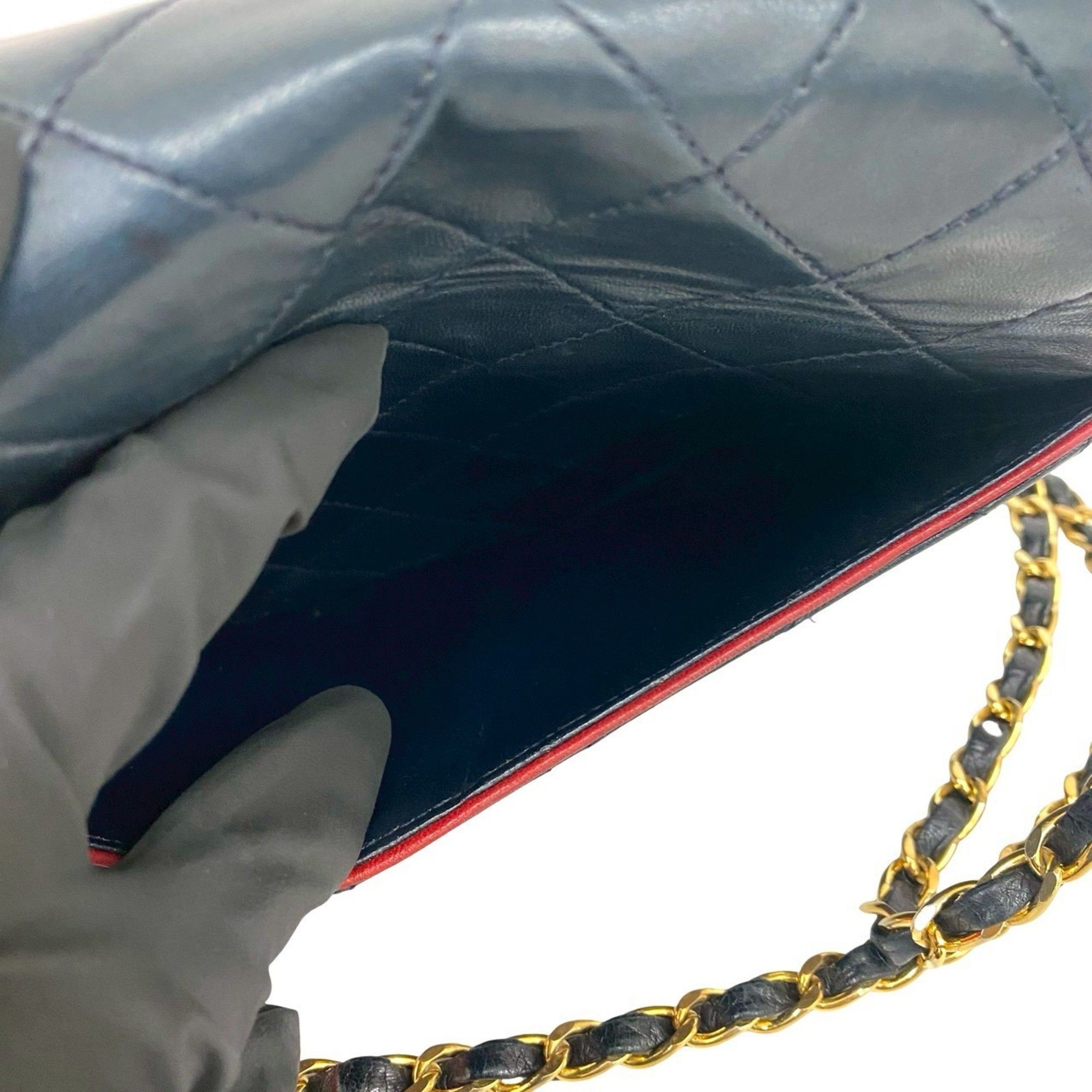 Leather Shoulder Bag (Pre-Owned) - Chanel - Modalova
