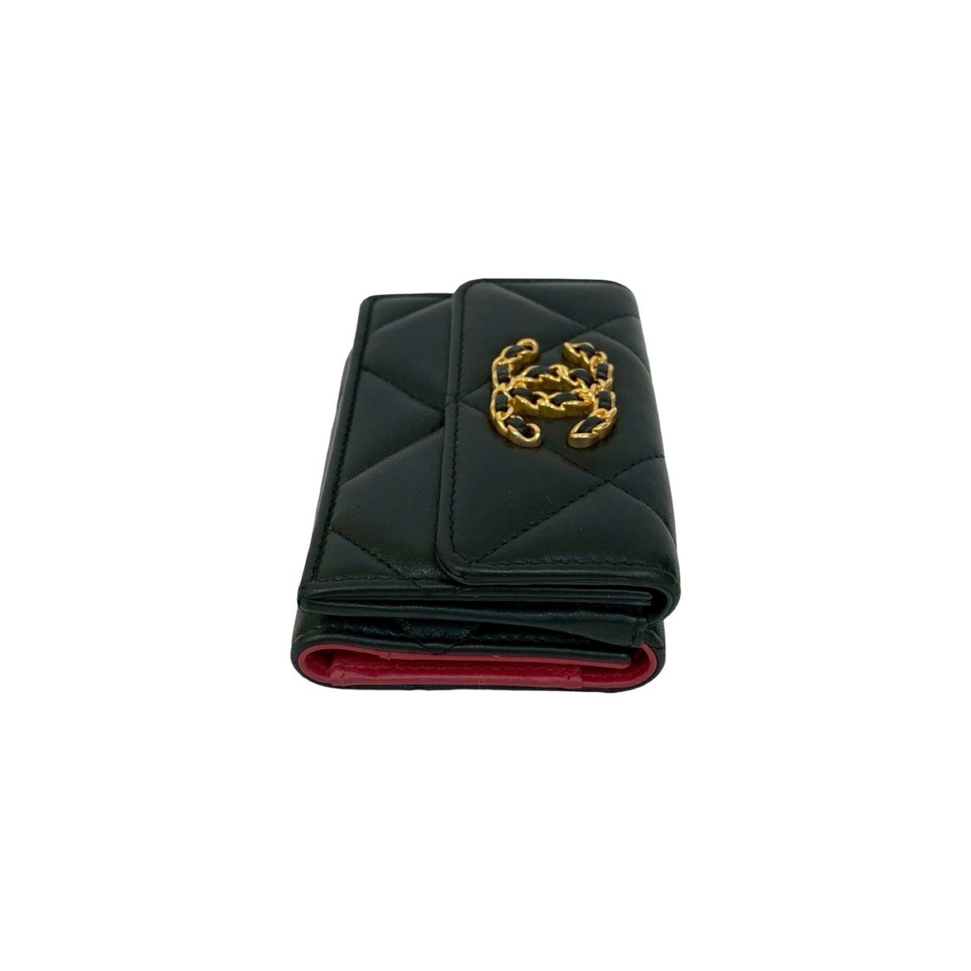 Leather Wallet (Tri-Fold) (Pre-Owned) - Chanel - Modalova