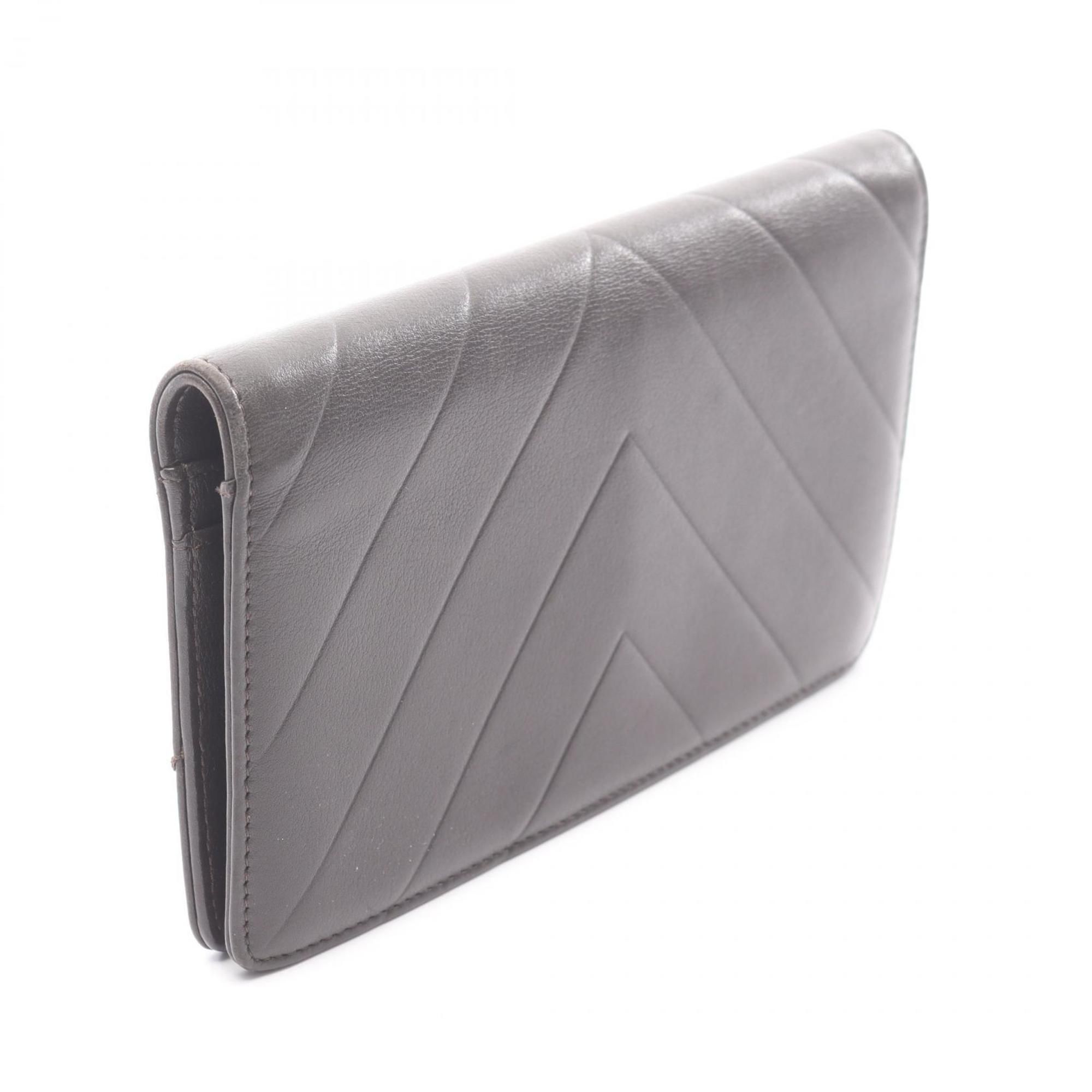 Leather Long Wallet (Bi-Fold) (Pre-Owned) - Chanel - Modalova
