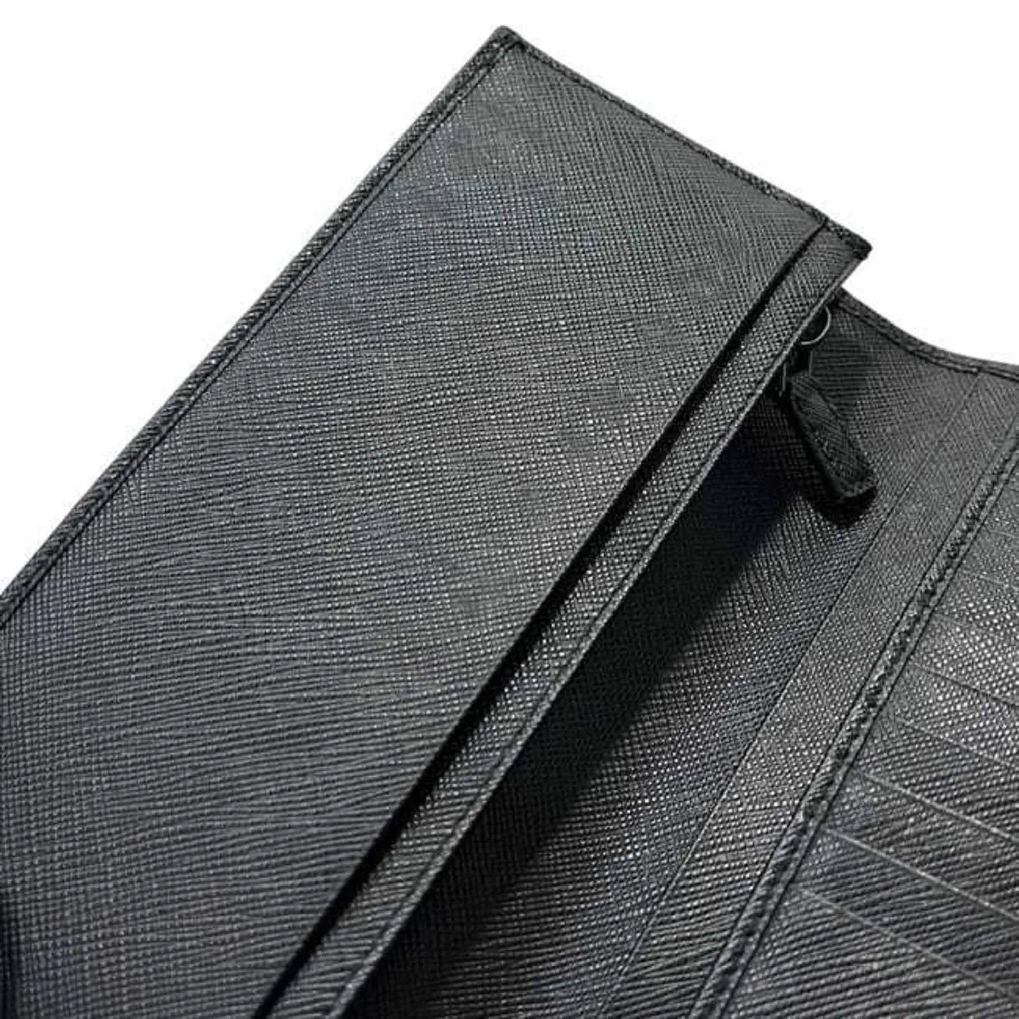 Saffiano Long Wallet (Bi-Fold) (Pre-Owned) - Prada - Modalova