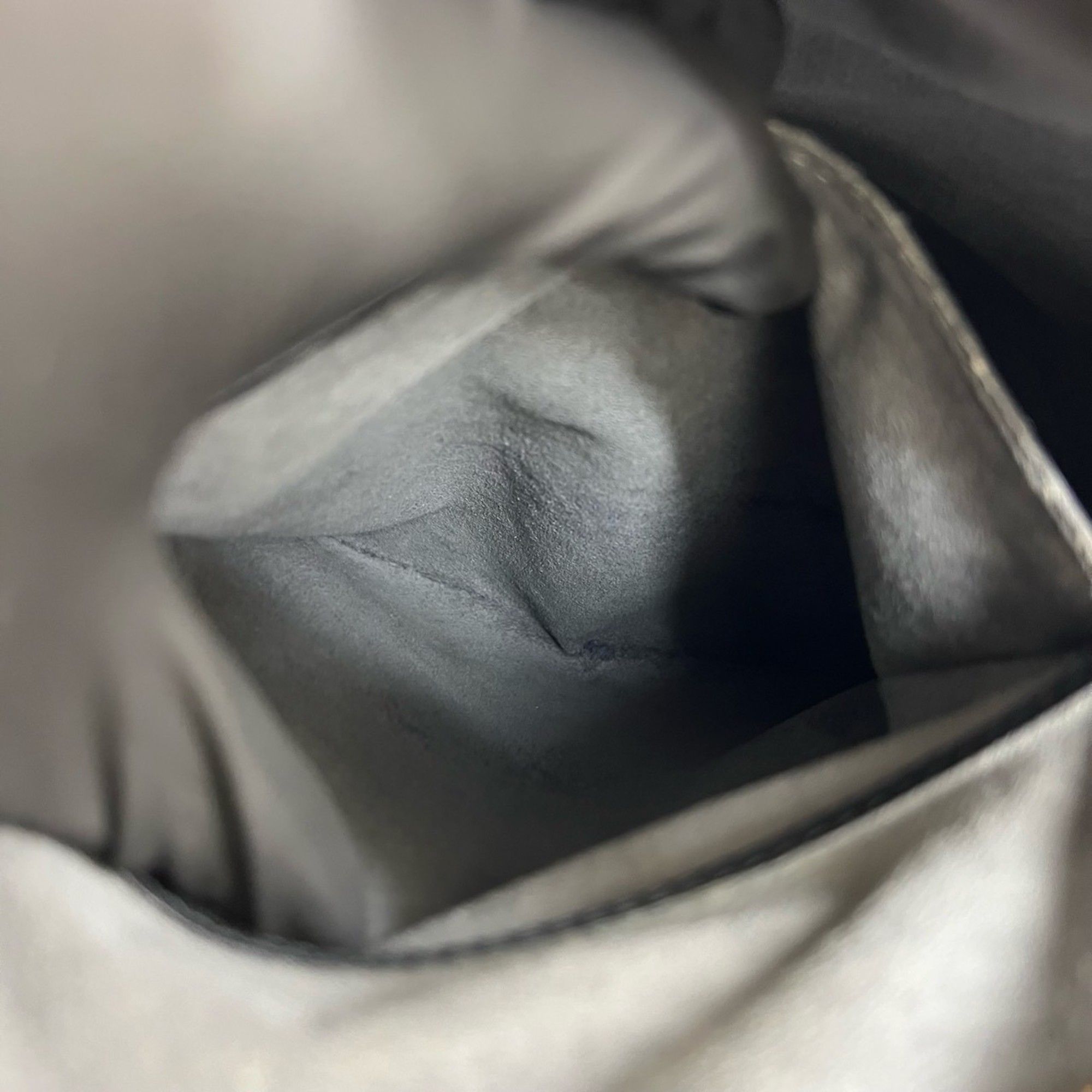 Leather Backpack (Pre-Owned) - Louis Vuitton - Modalova