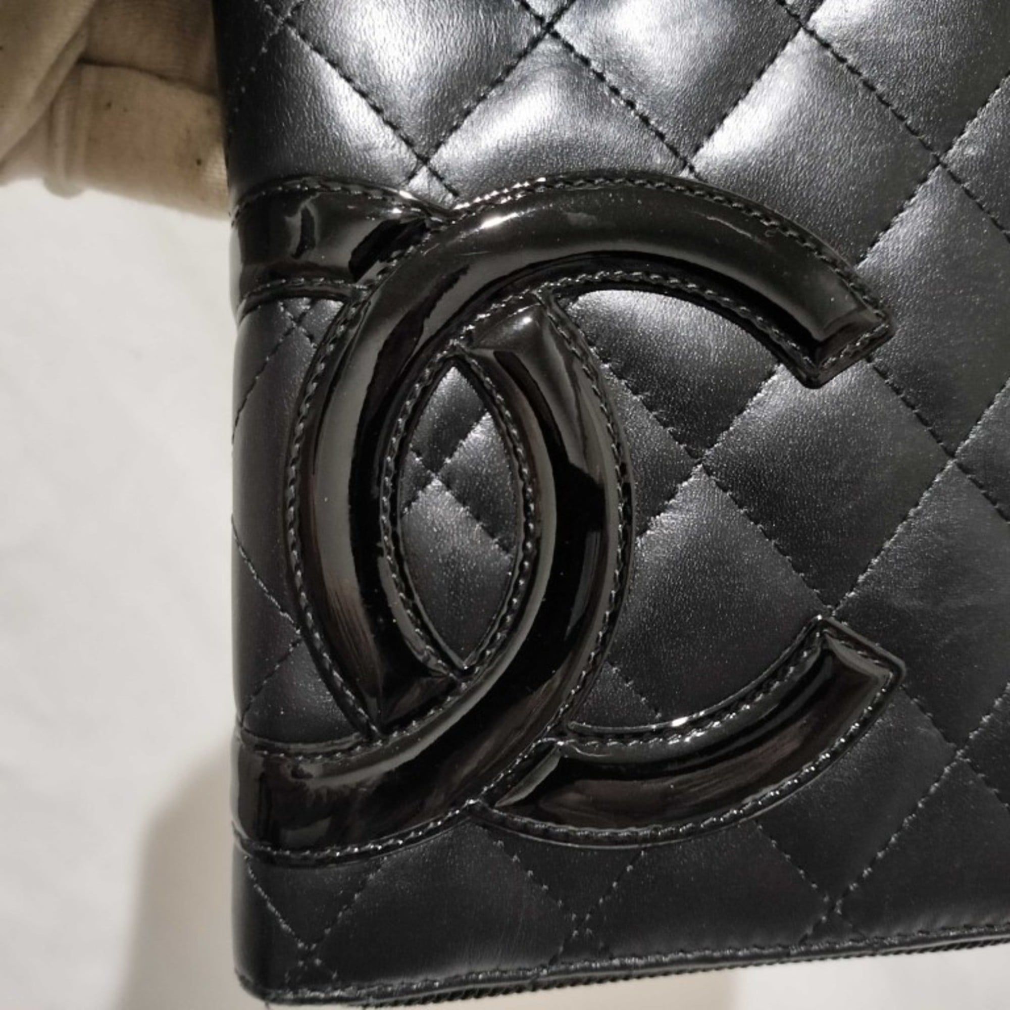 Leather Long Wallet (Bi-Fold) (Pre-Owned) - Chanel - Modalova
