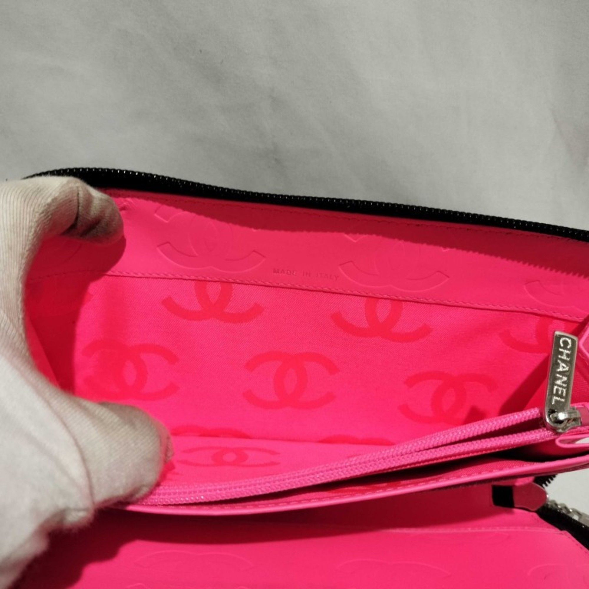 Leather Long Wallet (Bi-Fold) (Pre-Owned) - Chanel - Modalova
