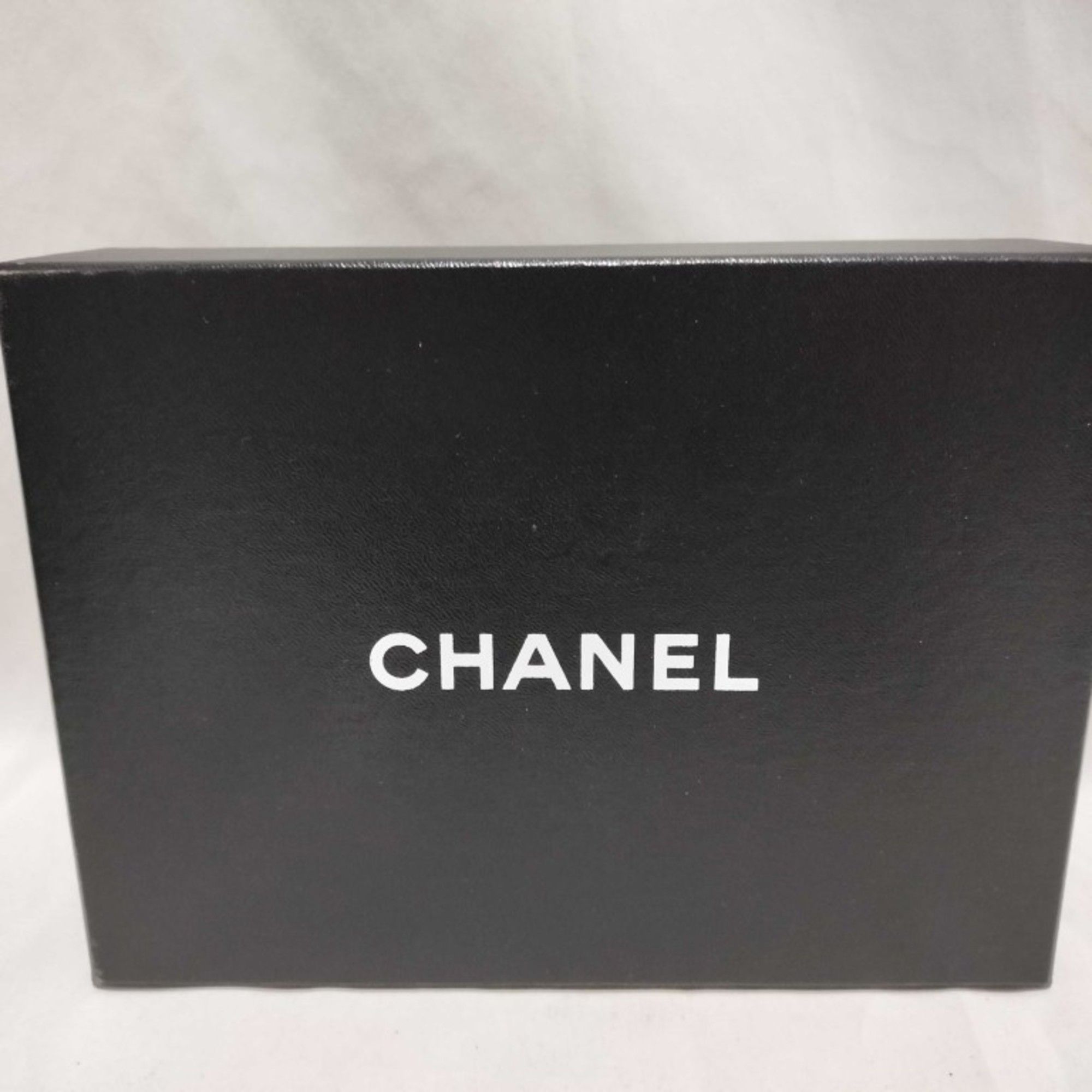 Leather Long Wallet (Bi-Fold) (Pre-Owned) - Chanel - Modalova