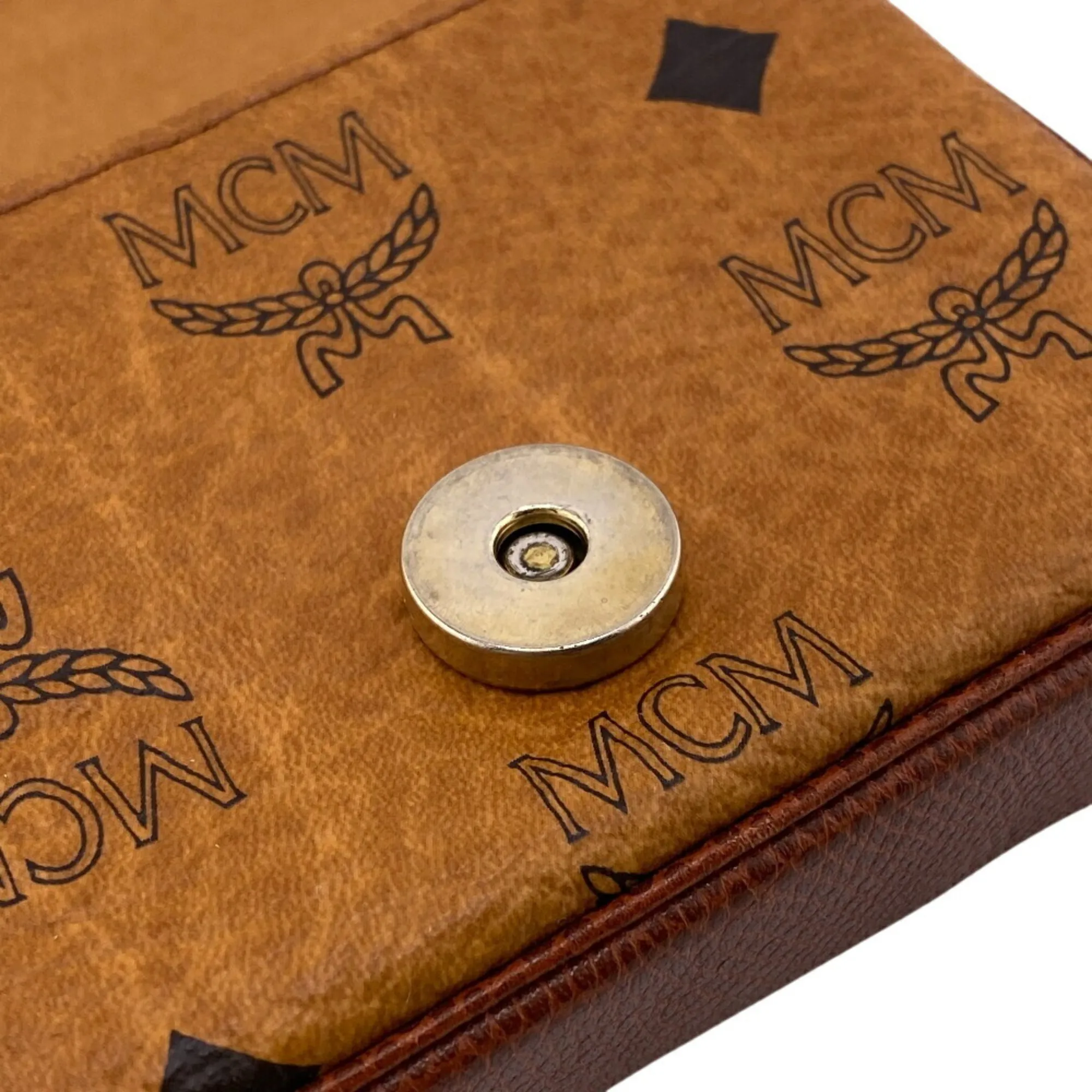 Mcm Brown Leather Pouch (Pre-Owned) - MCM - Modalova
