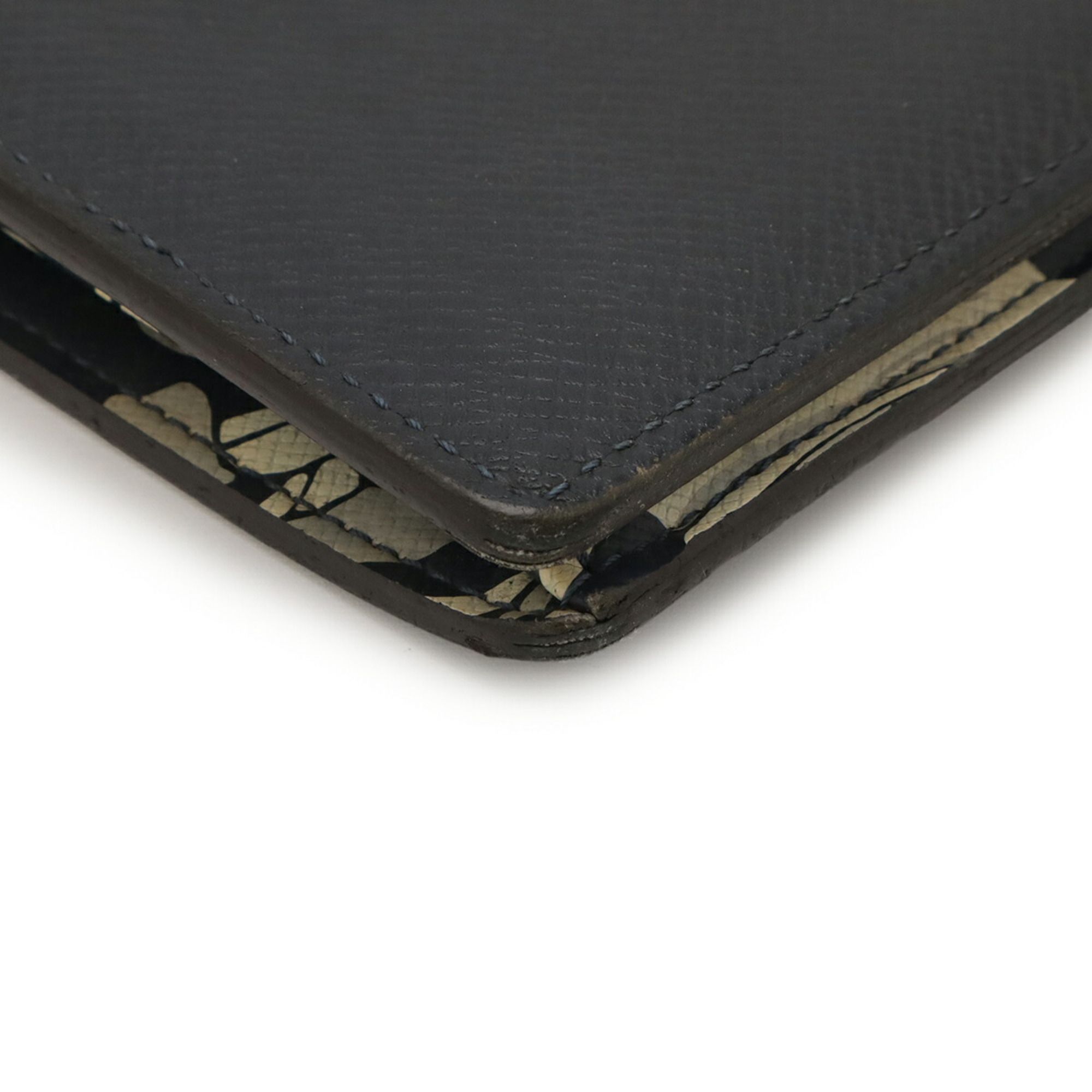 Taiga Leather Long Wallet (Bi-Fold) (Pre-Owned) - Louis Vuitton - Modalova