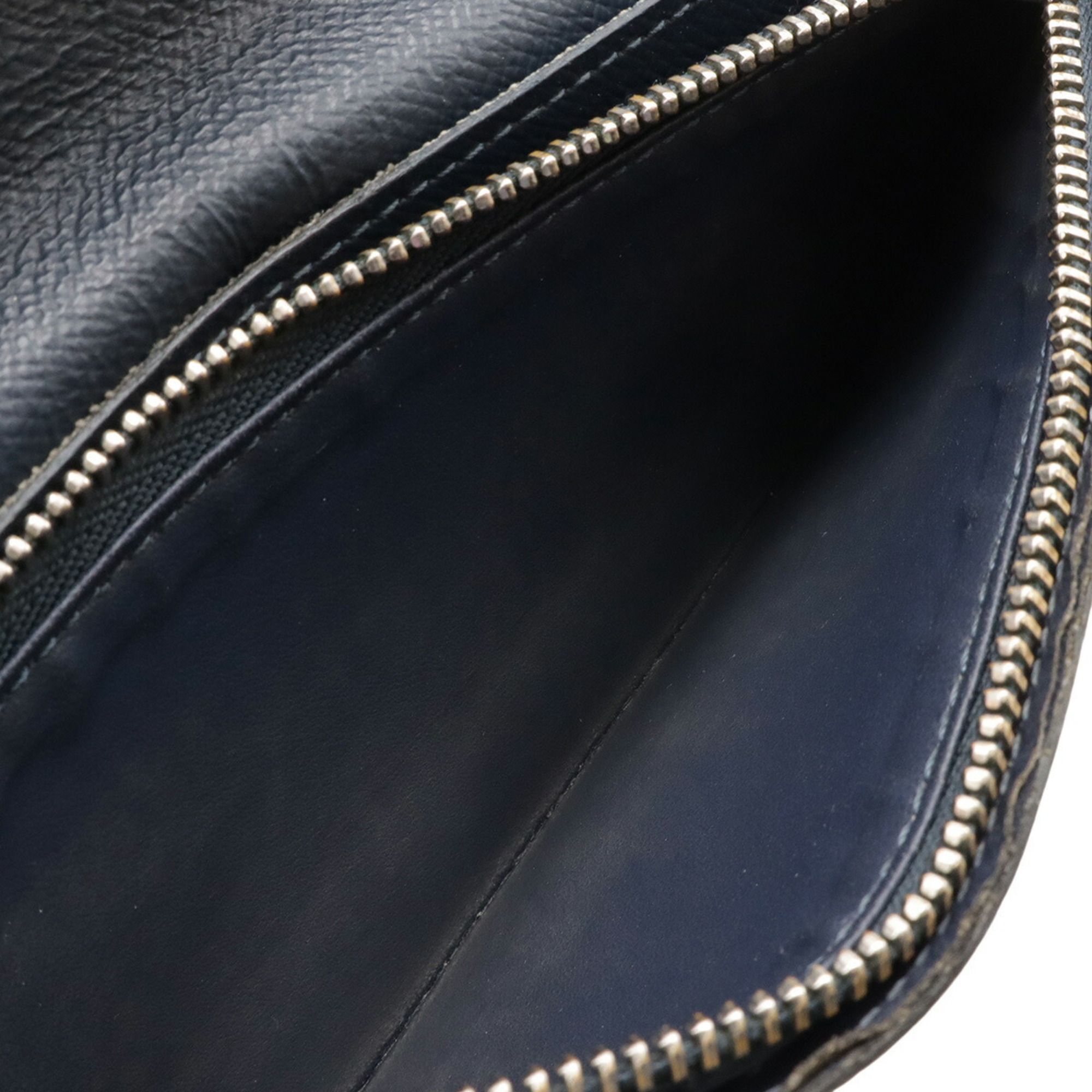 Taiga Leather Long Wallet (Bi-Fold) (Pre-Owned) - Louis Vuitton - Modalova