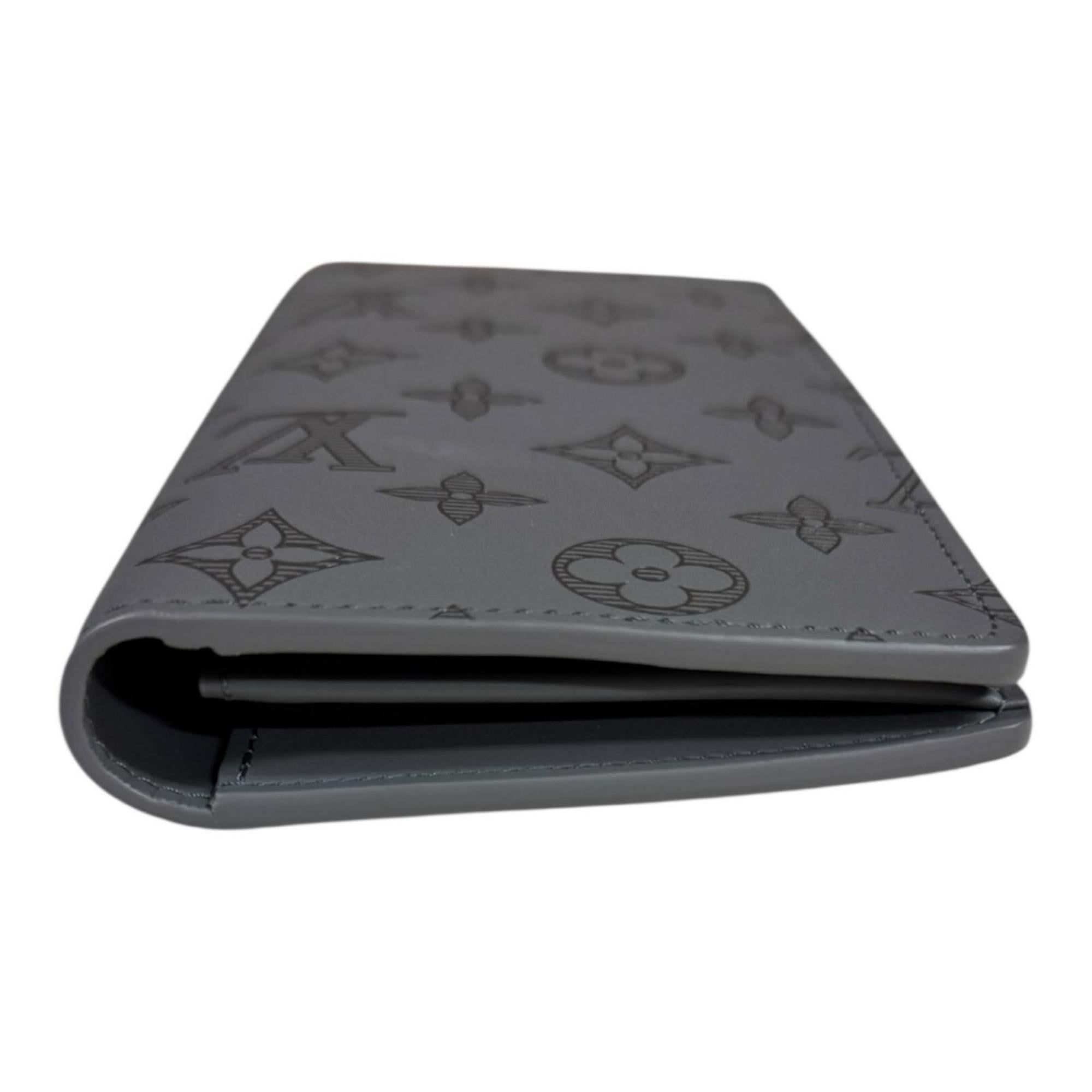 Monogram Shadow Long Wallet (Bi-Fold) (Pre-Owned) - Louis Vuitton - Modalova