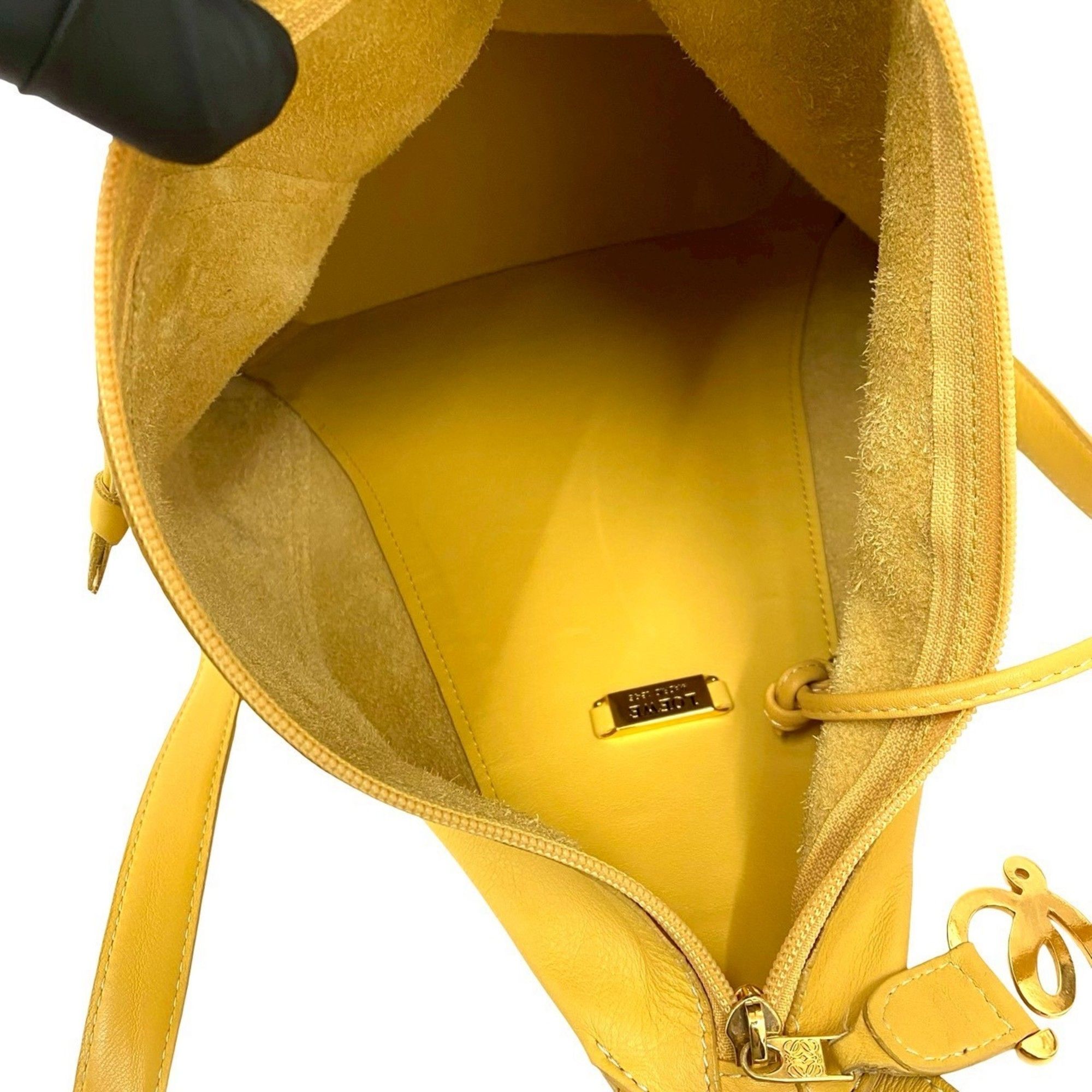 Leather Backpack Pouch (Pre-Owned) - Loewe - Modalova