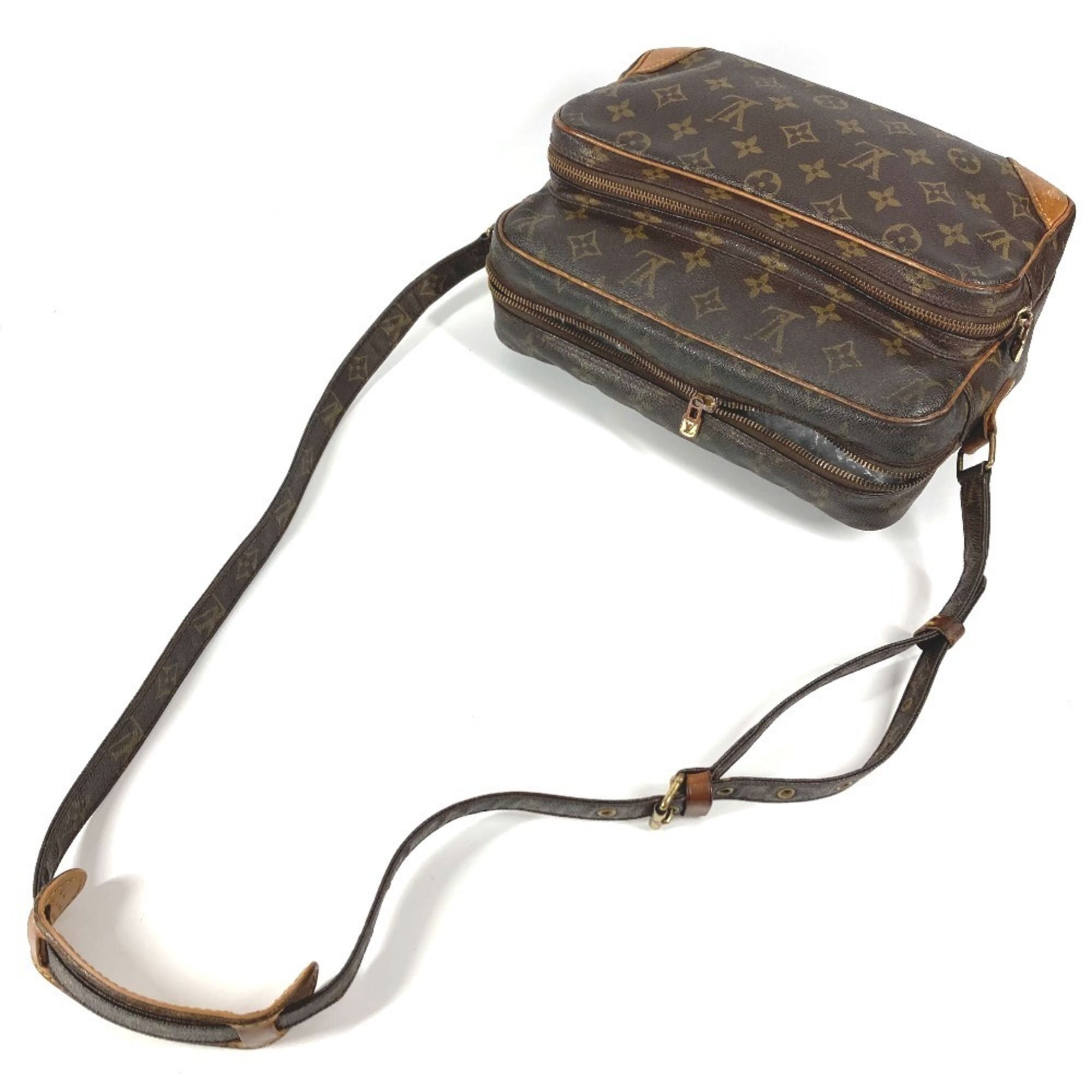Canvas Shoulder Bag (Pre-Owned) - Louis Vuitton - Modalova
