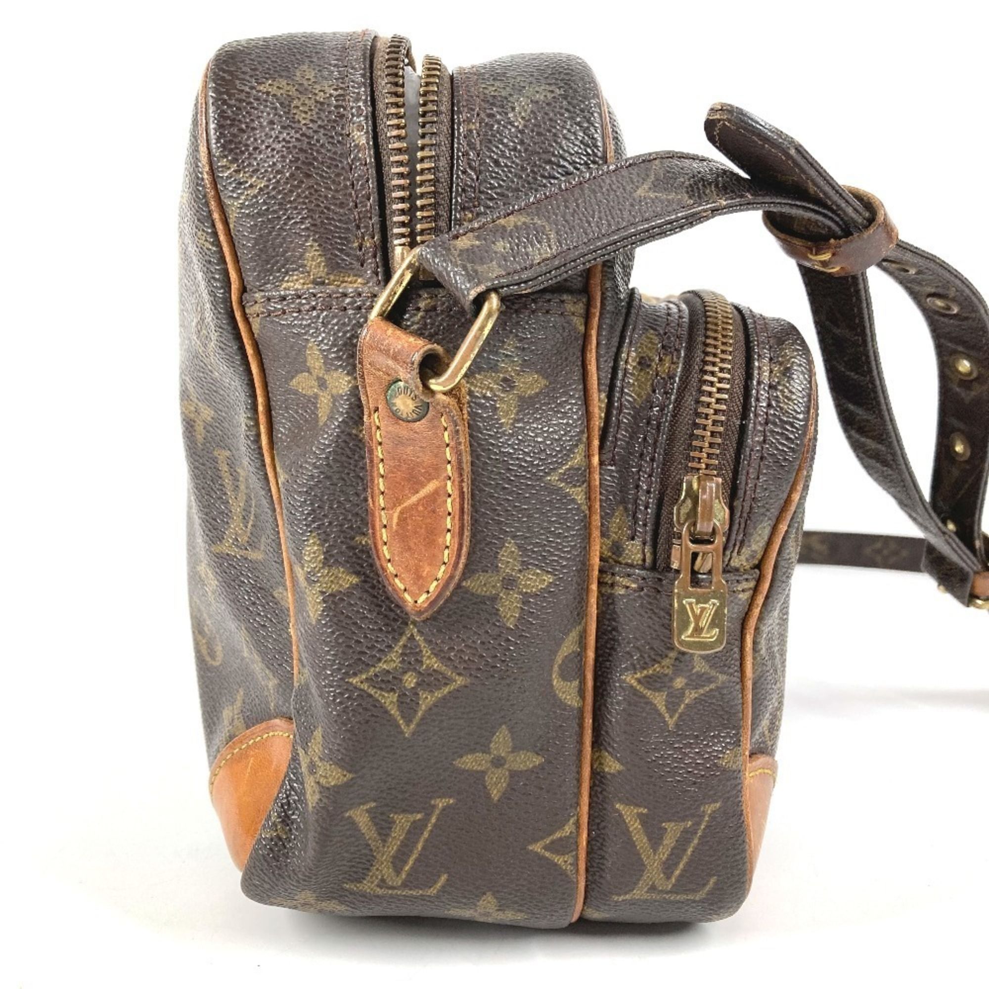 Canvas Shoulder Bag (Pre-Owned) - Louis Vuitton - Modalova