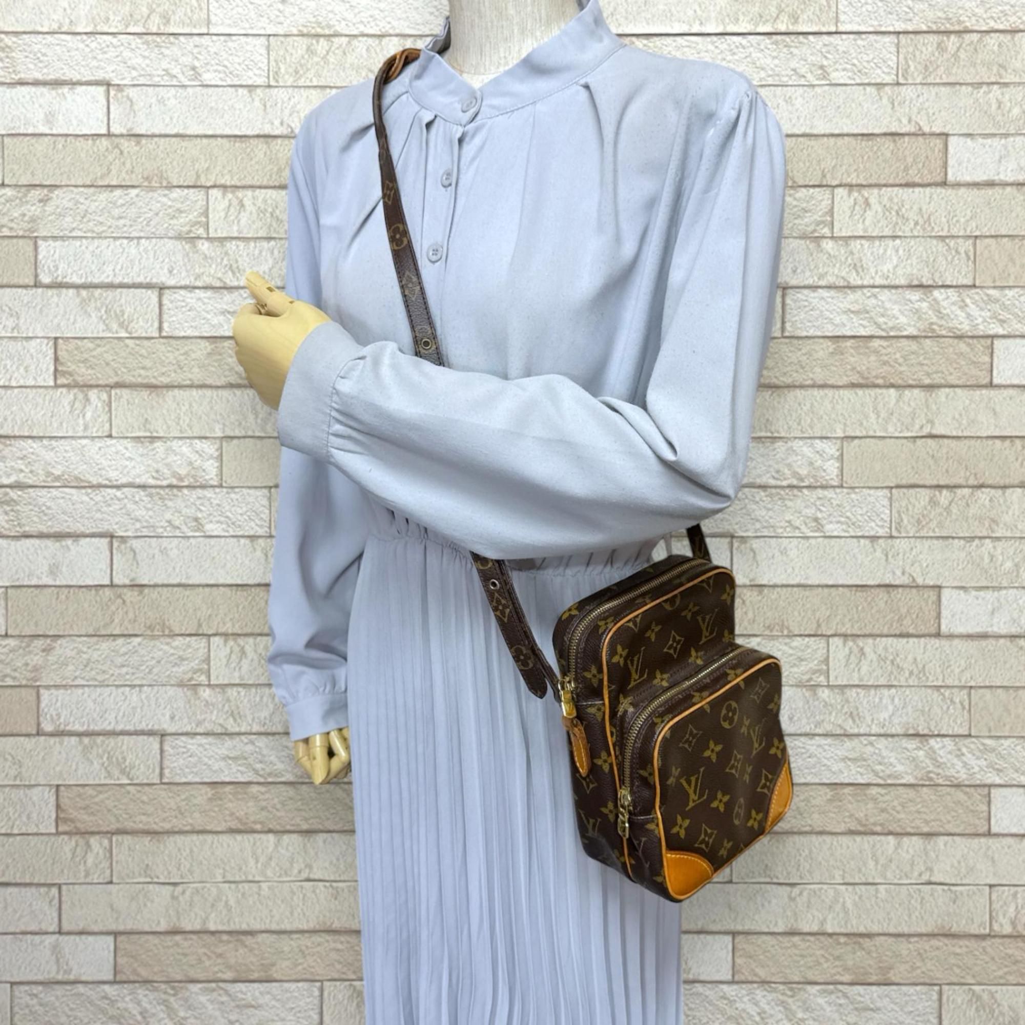 Monogram Canvas Shoulder Bag (Pre-Owned) - Louis Vuitton - Modalova