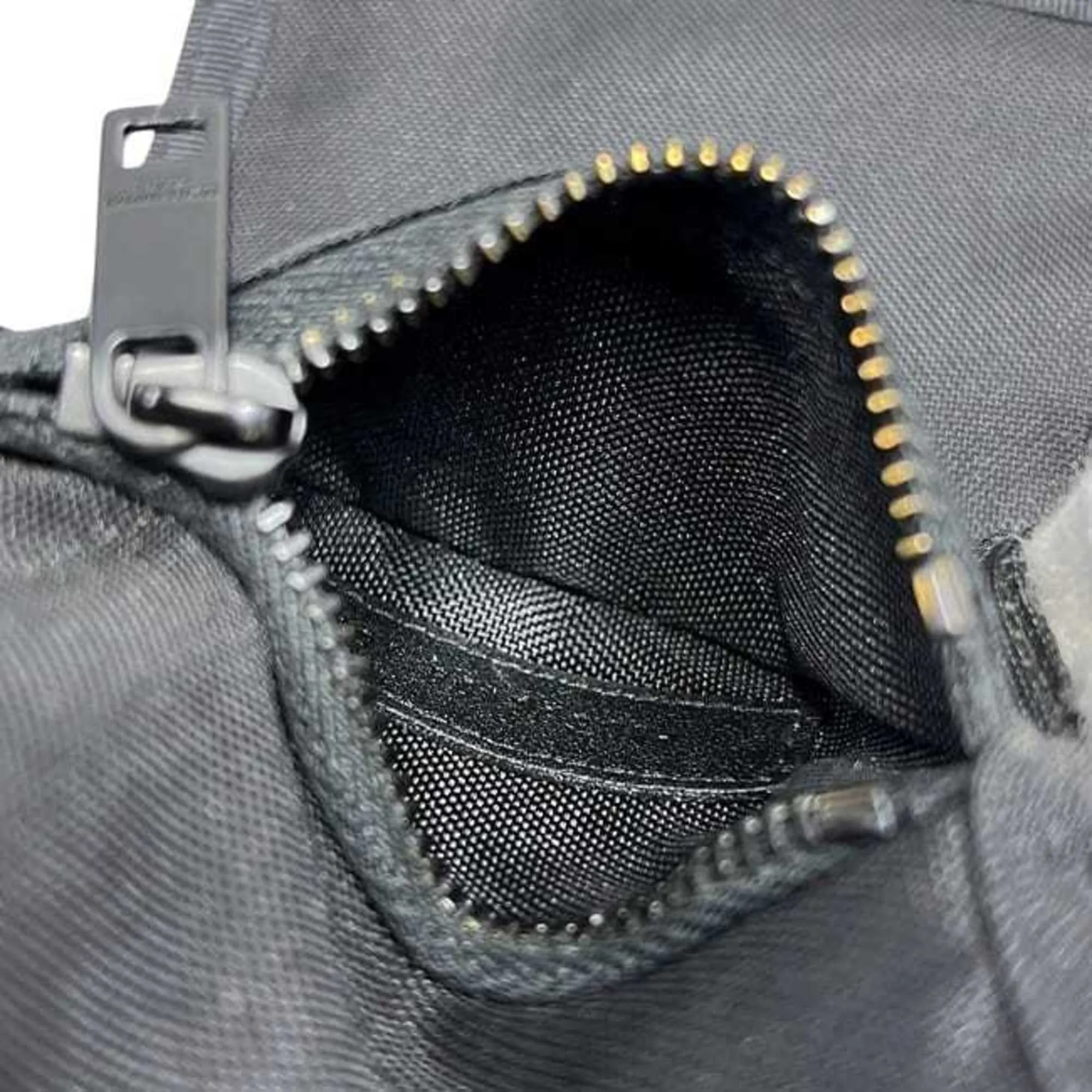 Nylon Canvas Wallet (Tri-Fold) (Pre-Owned) - Saint Laurent - Modalova