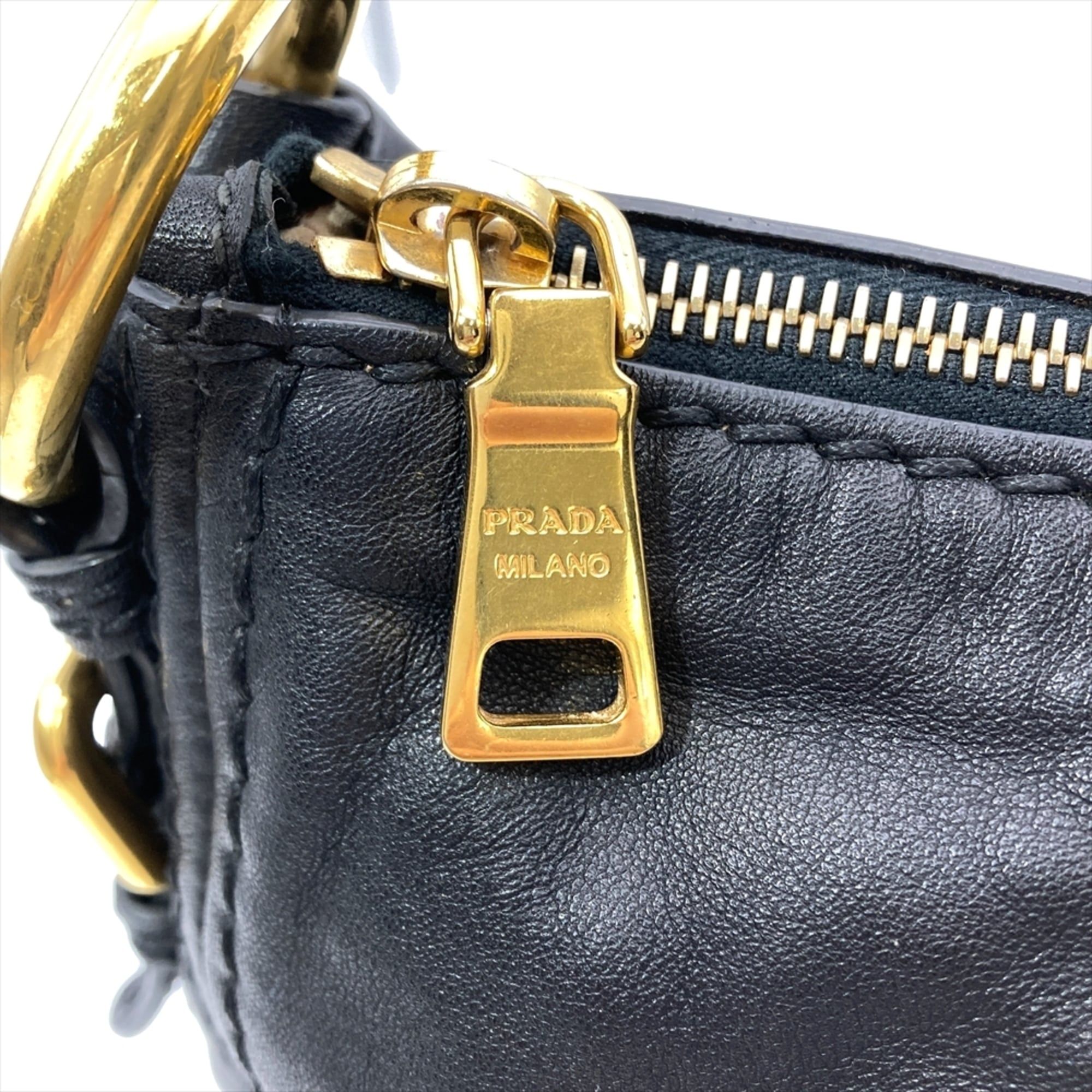 Leather Shoulder Bag (Pre-Owned) - Prada - Modalova